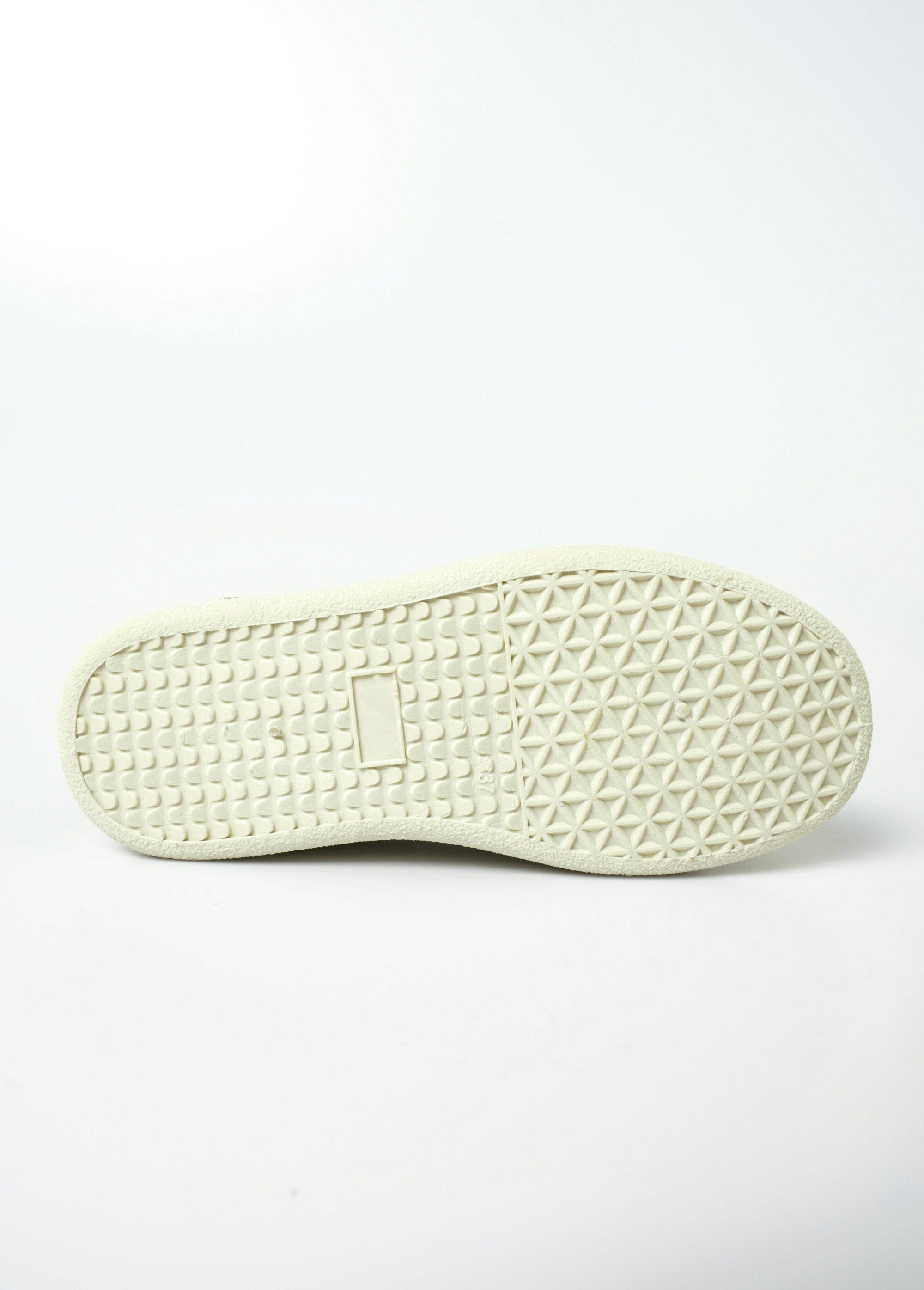 Sequined_sneakers_with_wedge_sole_Golden_UN1_slim