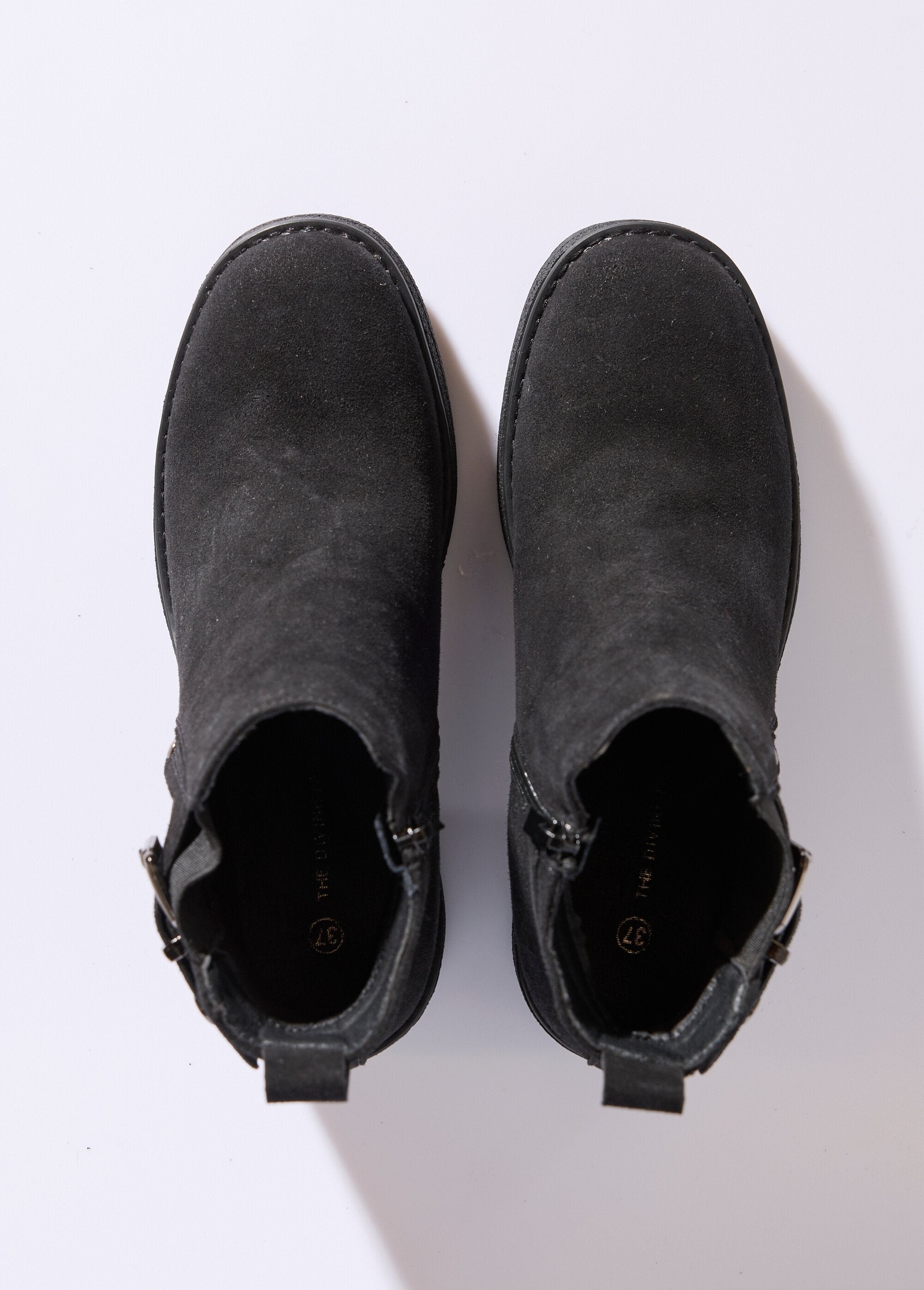 High-heeled_boots_with_crepe_soles_Black_OV1_slim