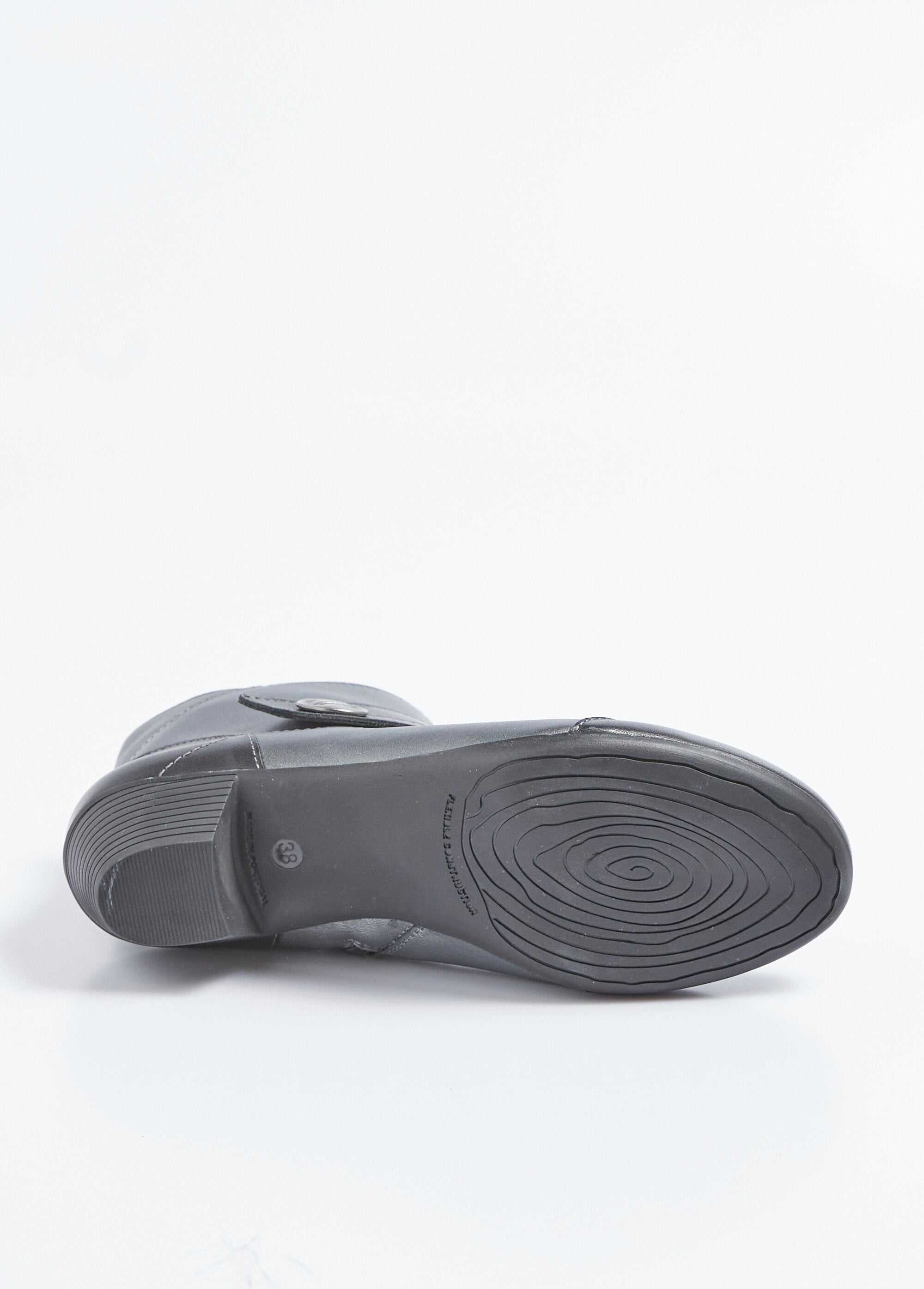 Zipped_leather_boots_with_unhooked_heel_Gray_UN1_slim