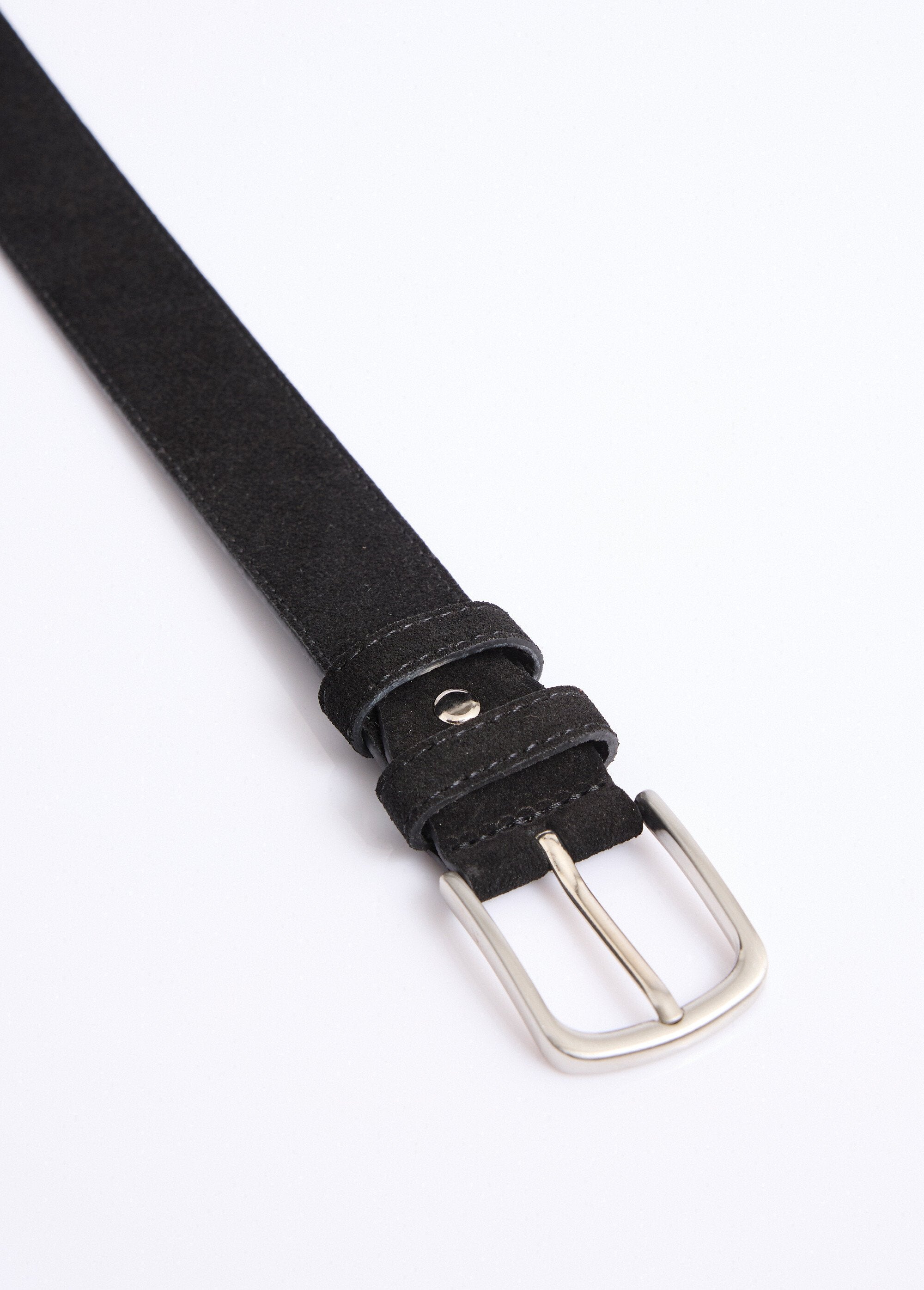 Suede_leather_belt_with_metal_buckle_Black_DE2_slim