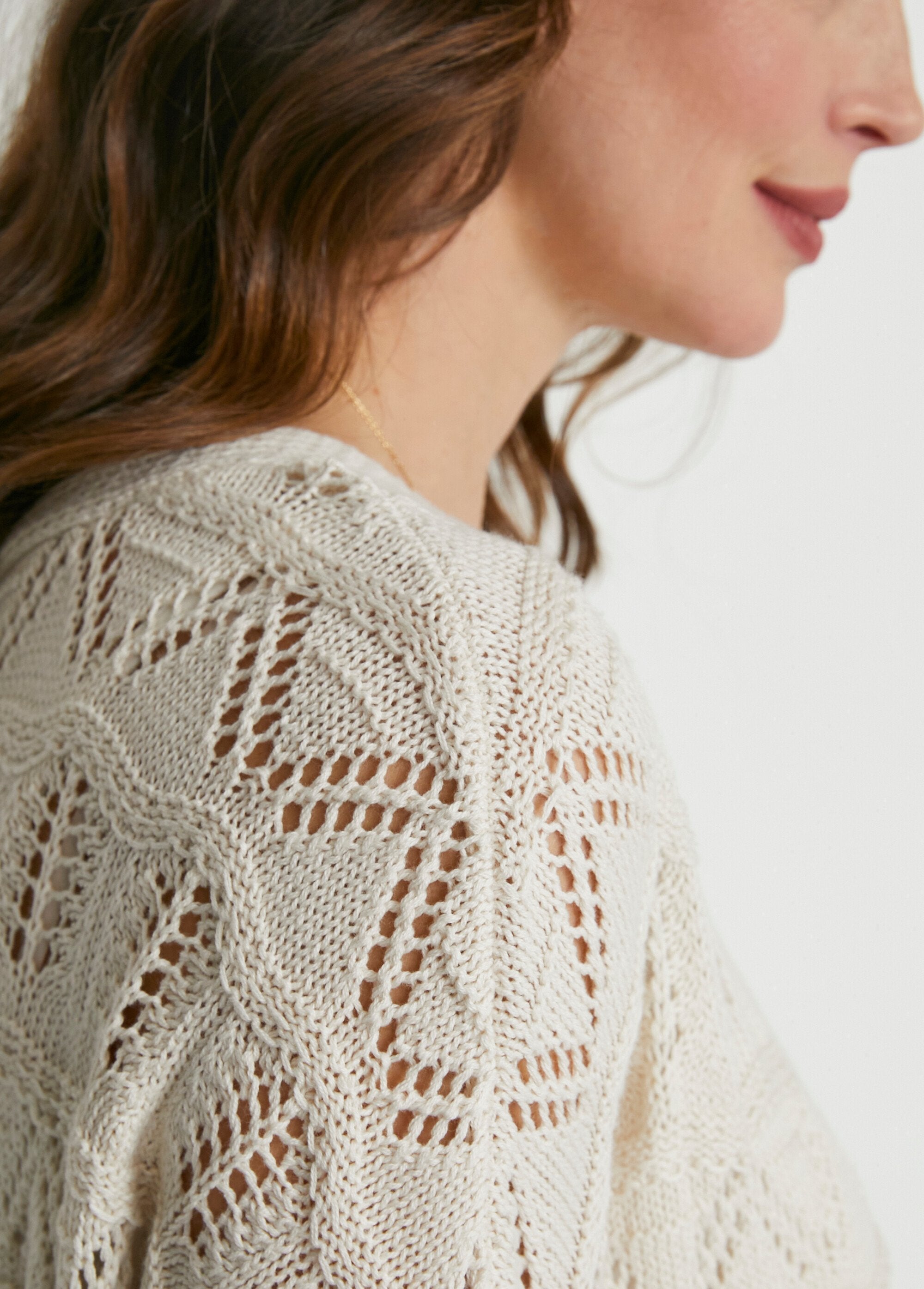 Gilet_court_boutonné_maille_ajourée_Ficelle_DE2_slim