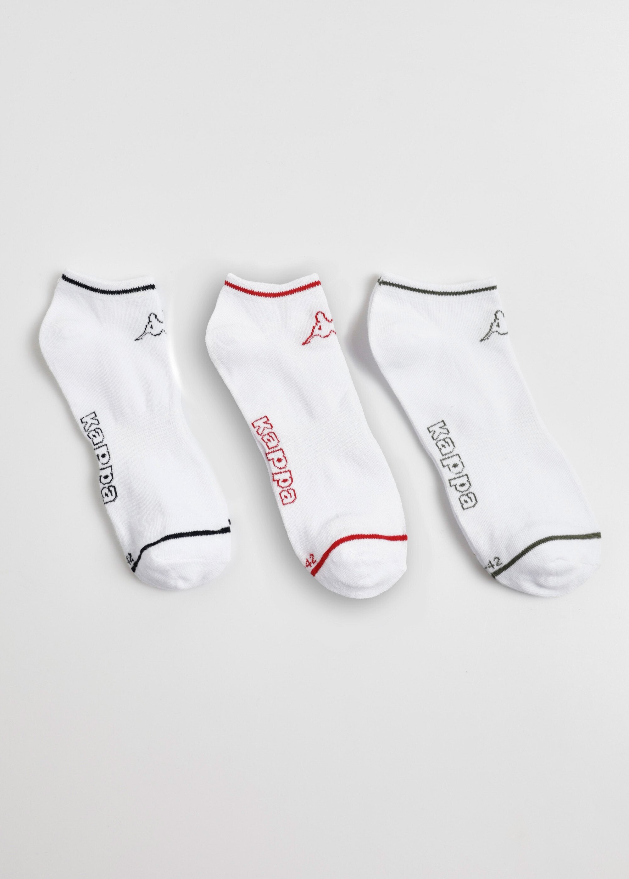 Pack_of_3_assorted_model_socks_Assorted_white_DE1_slim