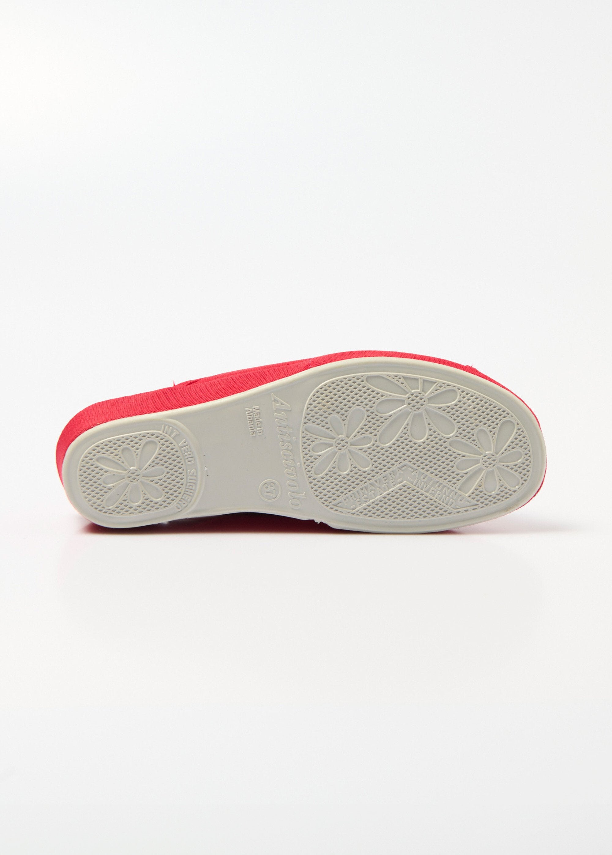 Embroidered_comfort_width_mules_with_covered_wedge_heel_Red_UN1_slim