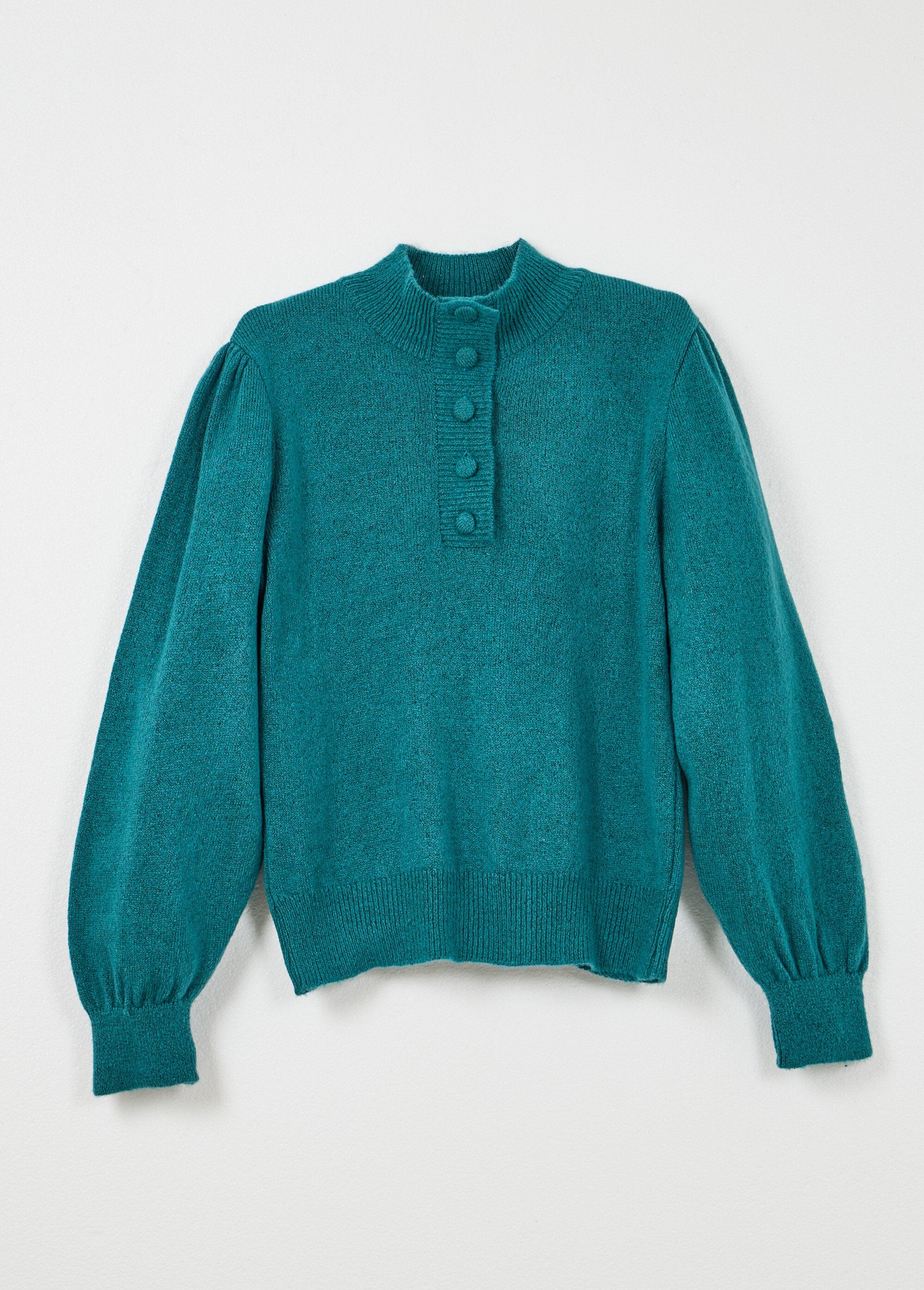 Warm_buttoned_high_neck_sweater_Green_AP1_slim