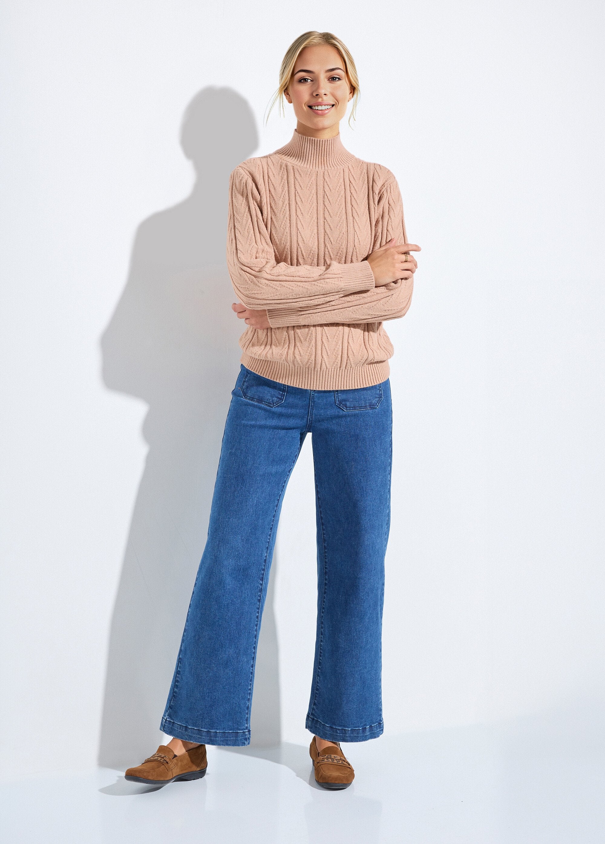Warm_ribbed_and_twisted_high_neck_sweater_camel_SF1_slim
