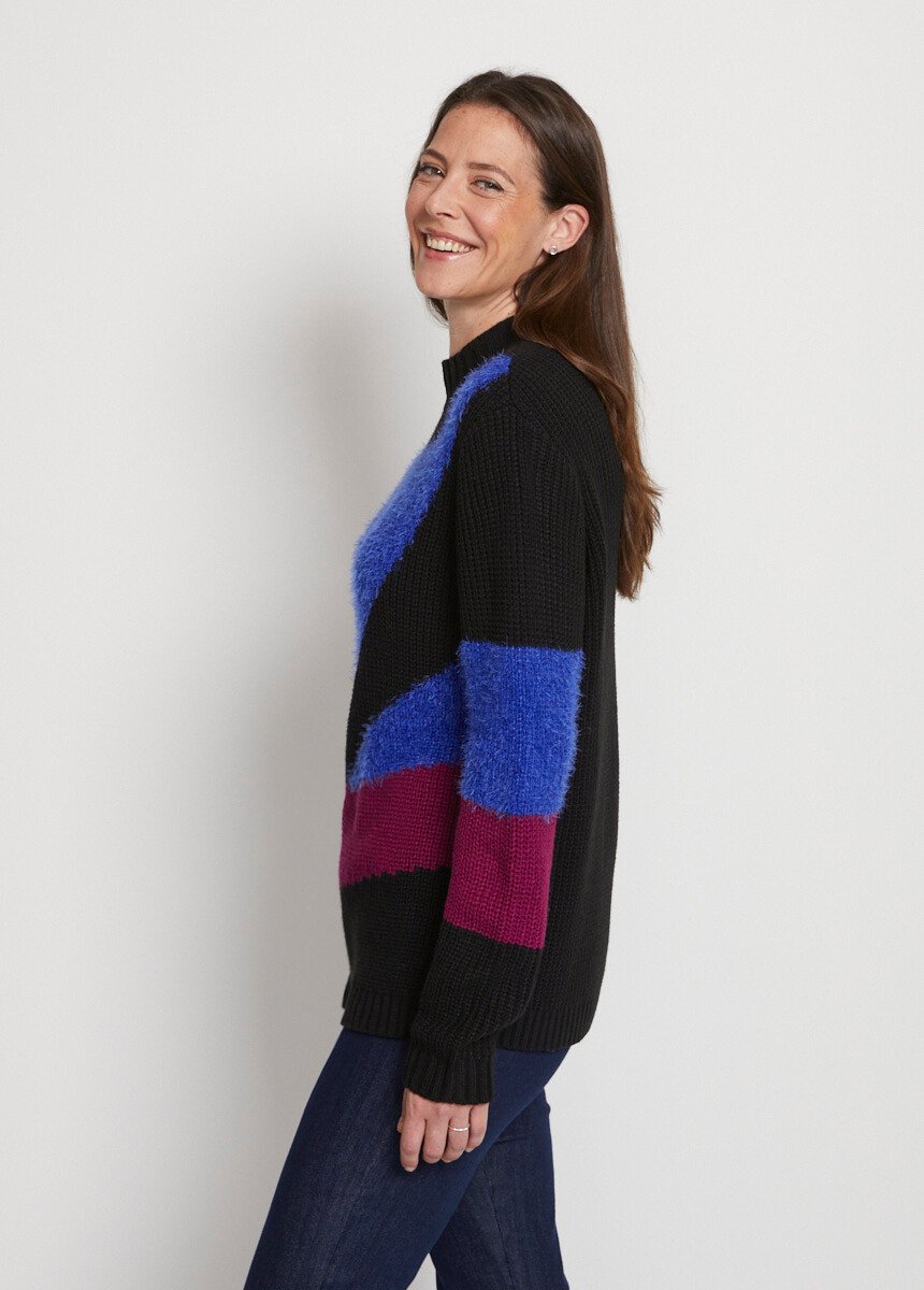 Graphic_sweater_with_beaded_and_fuzzy_knit_Blue_and_fuchsia_DR1_slim