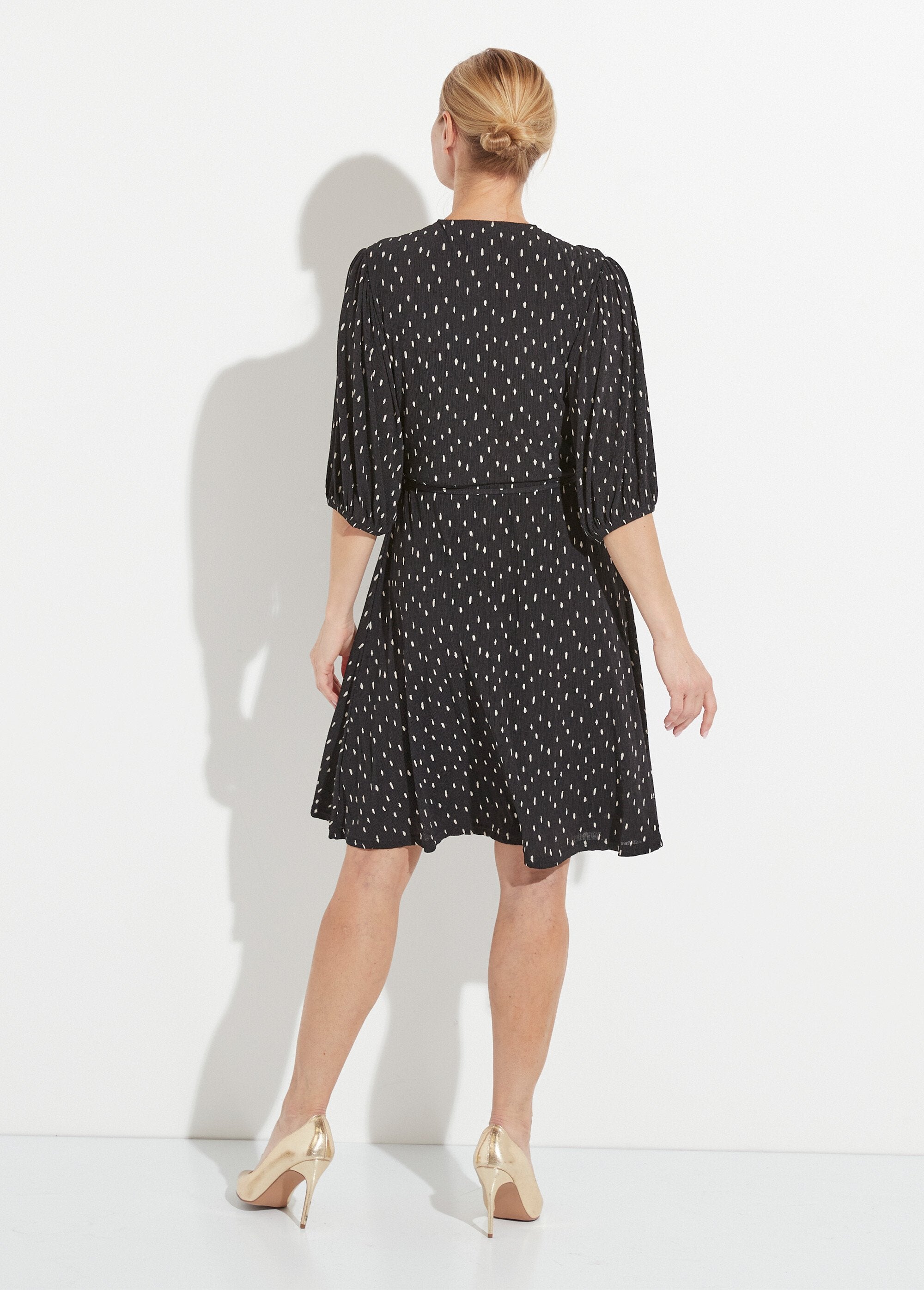 Polka_dot_print_wrap_dress_Black_and_ecru_DO1_slim