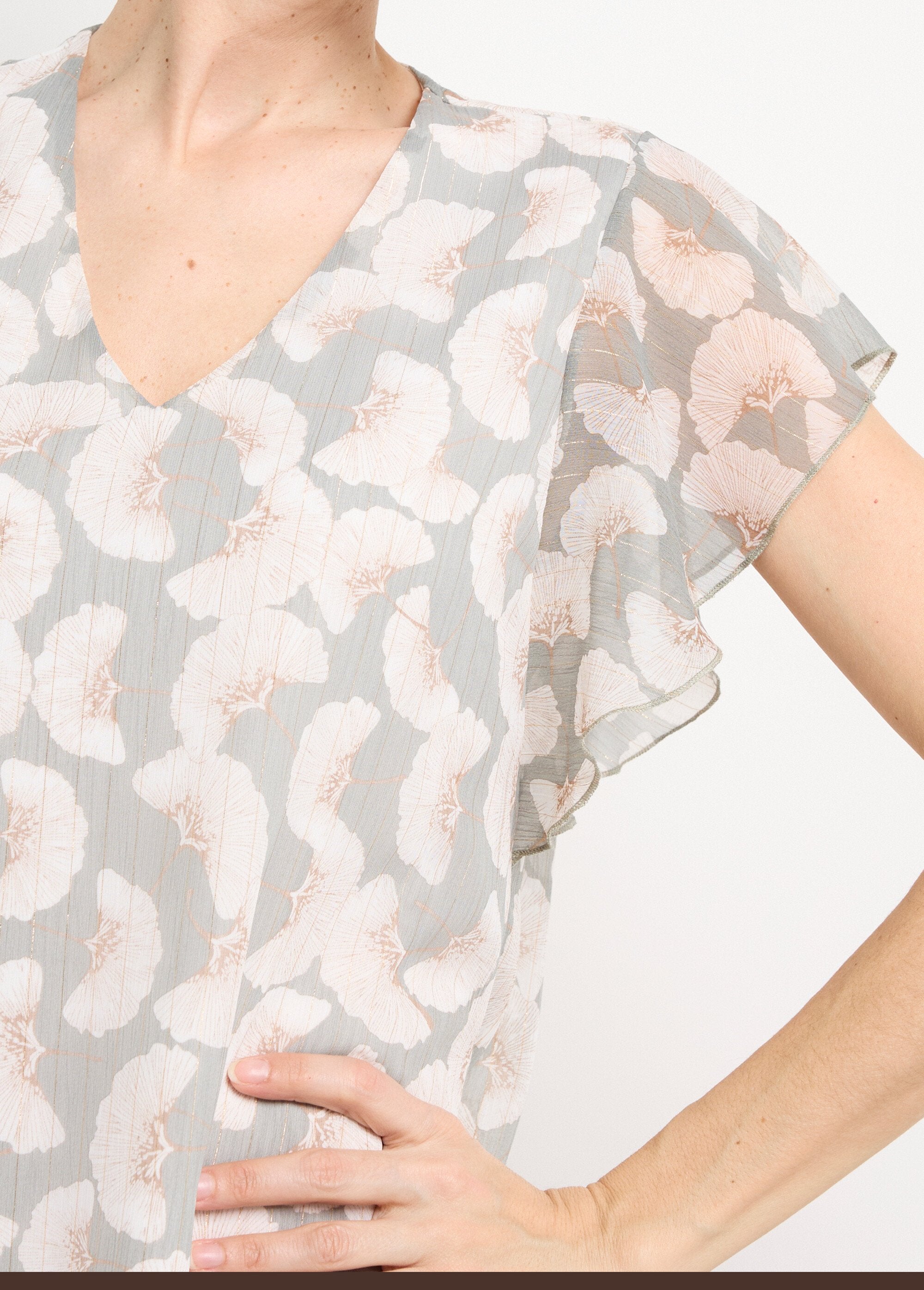 Robe_en_voile_fil_métallisé_motif_ginkgo_Ecru_et_tilleul_DE1_slim