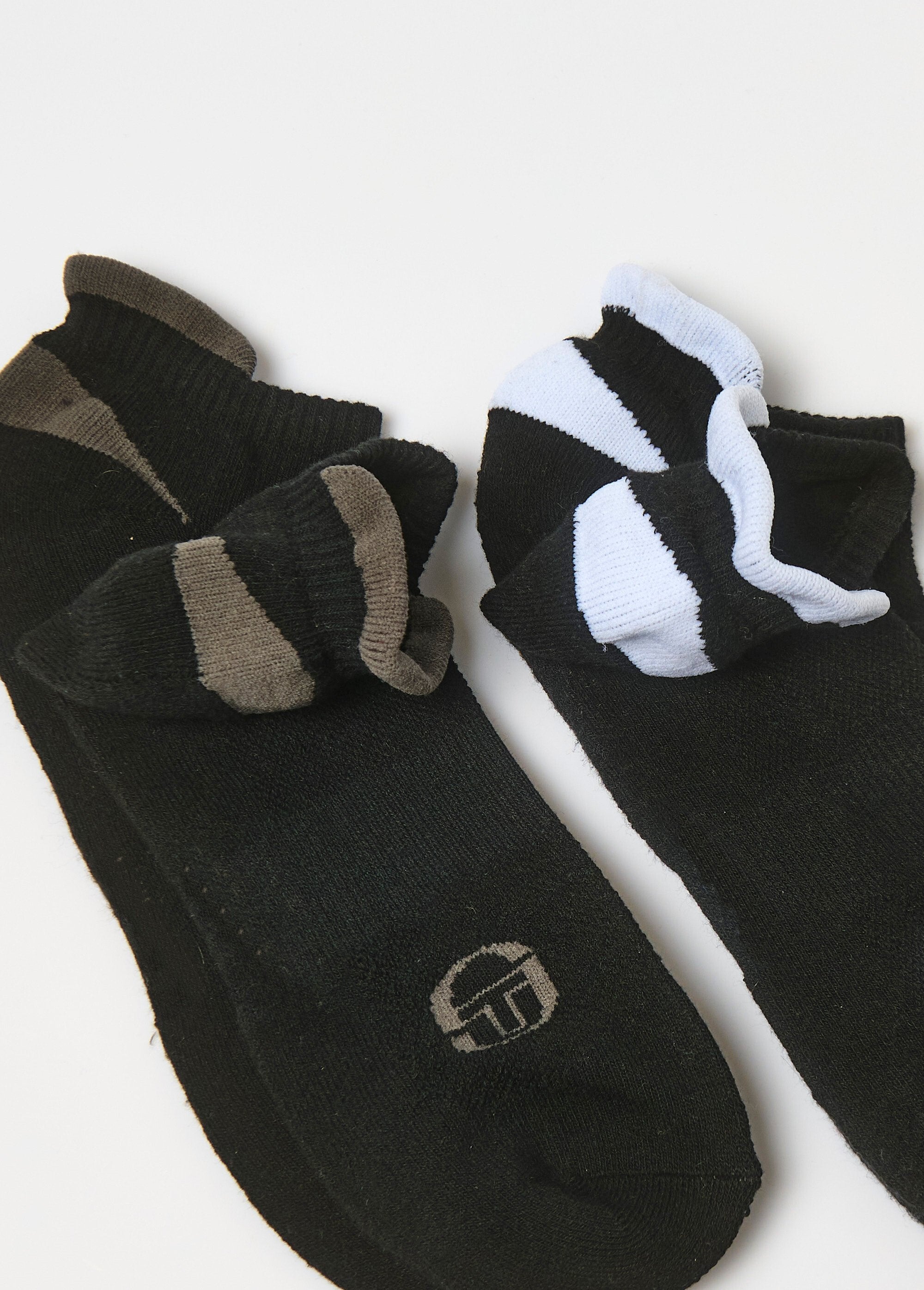 Pack_of_2_sports_socks,_dark_Black_lot_2_DE1_slim