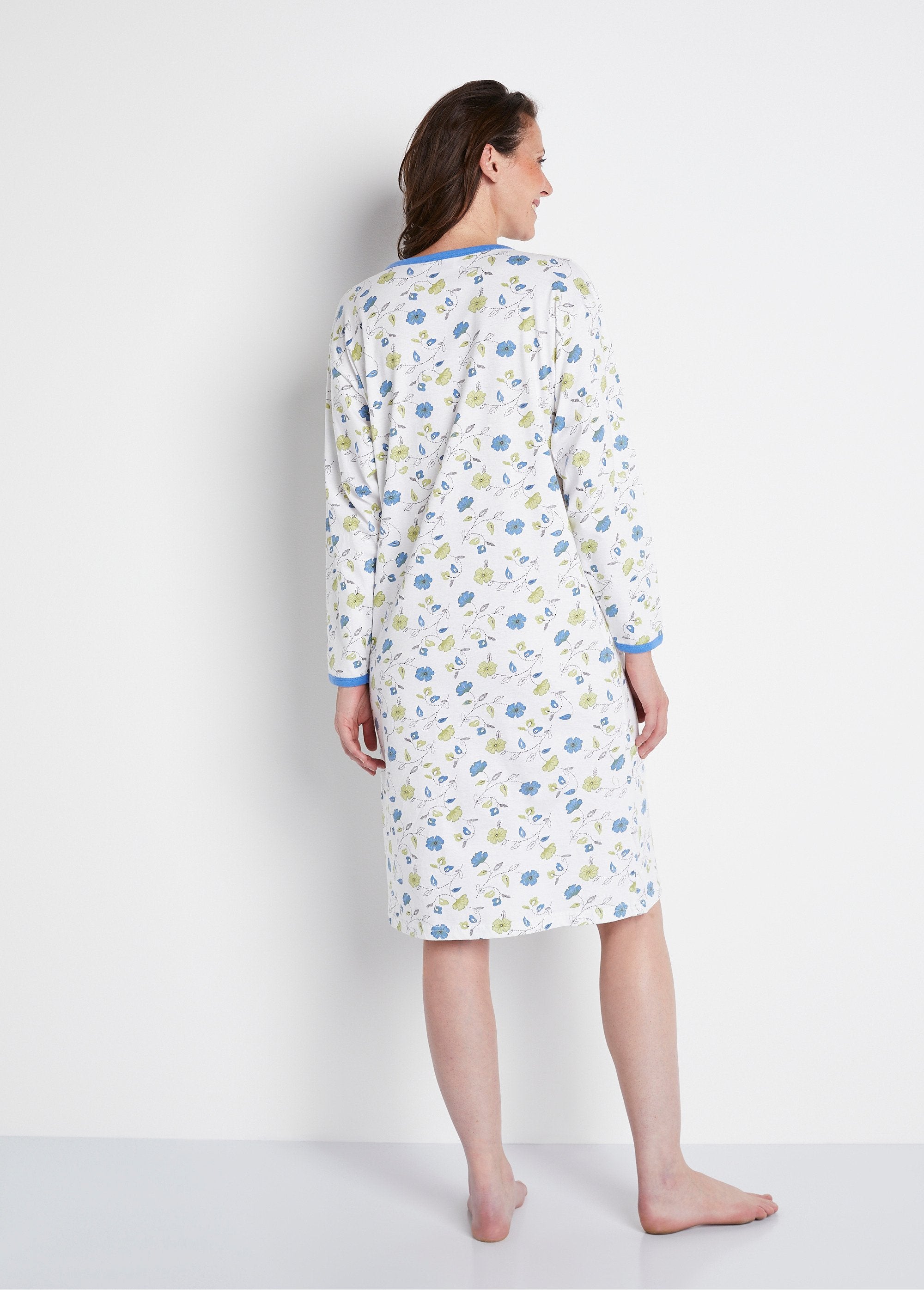 Mid-length_printed_cotton_buttoned_nightgown_Blue_DO1_slim