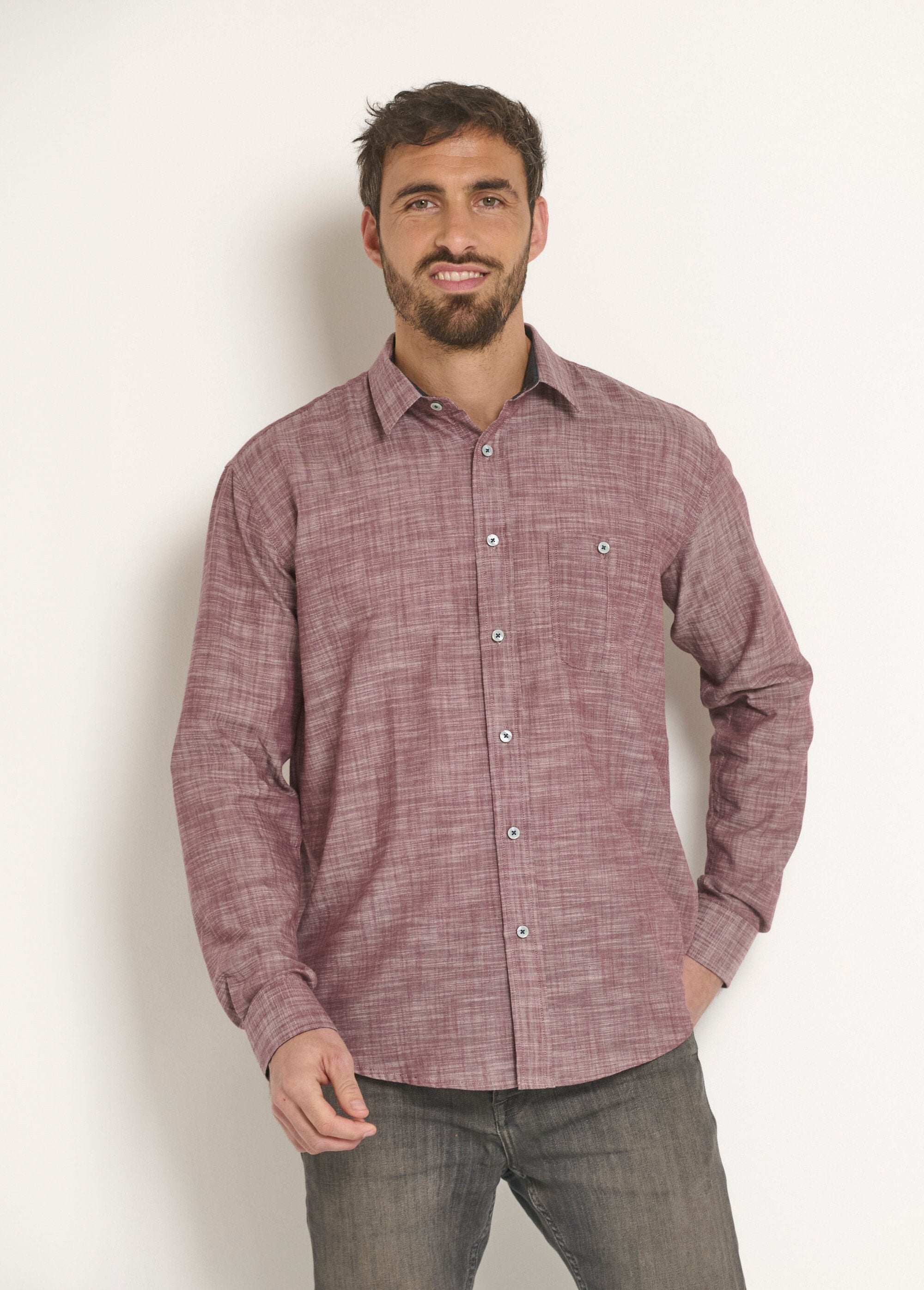 Fancy_shirt_with_contrasting_details_Bordeaux_FA1_slim