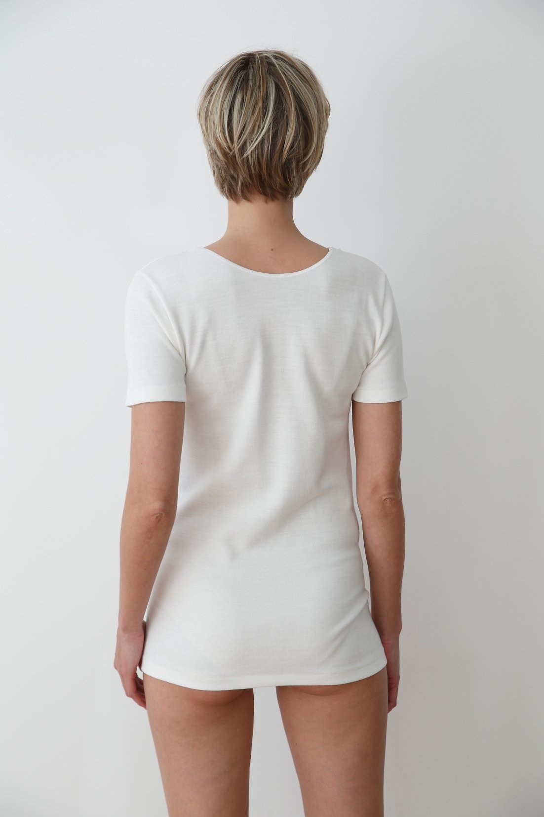 Special_cold_short-sleeved_shirt_Natural_DO1_slim