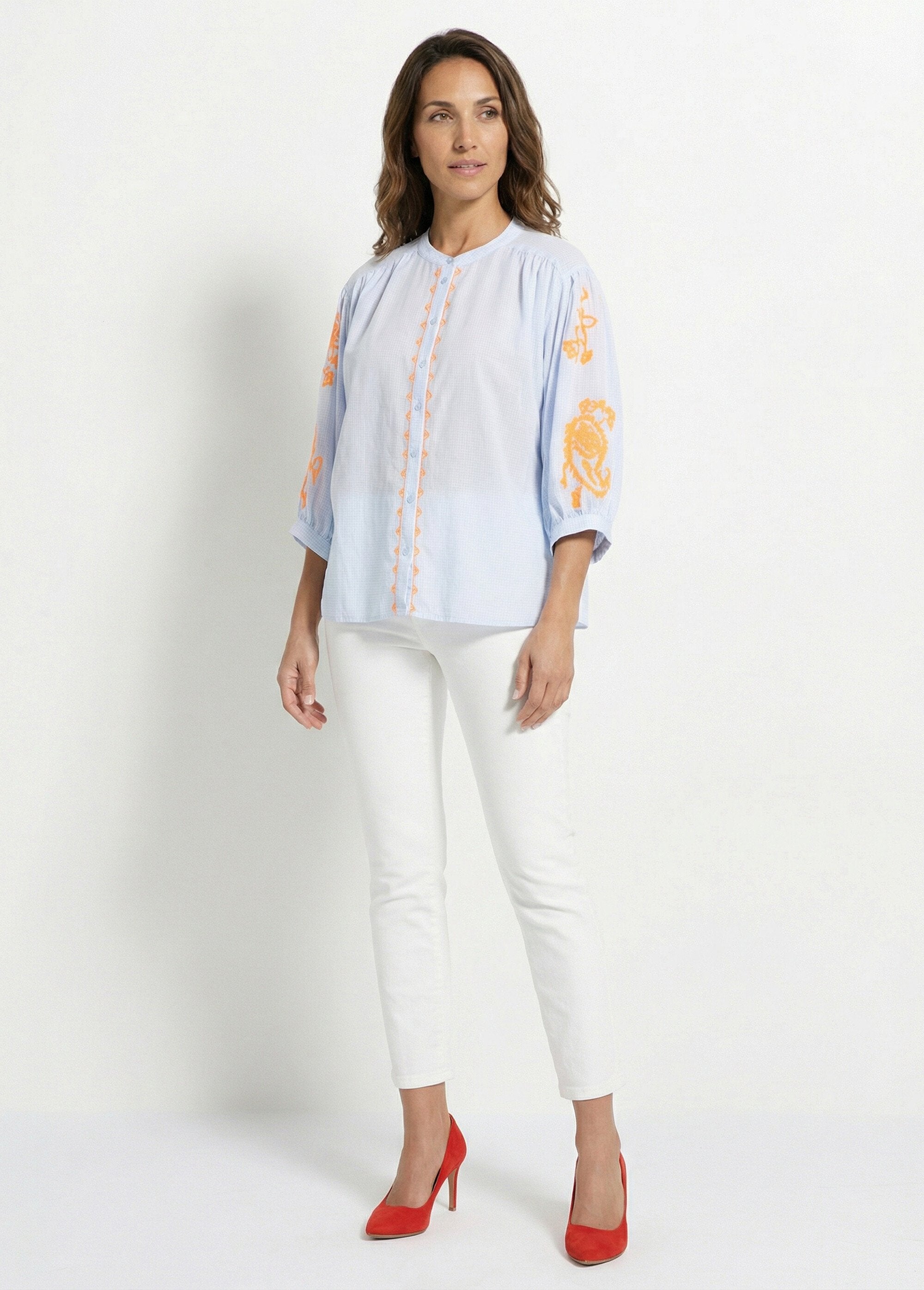 Loose-fitting_gingham_blouse_with_neon_embroidery_Blue_SF1_slim