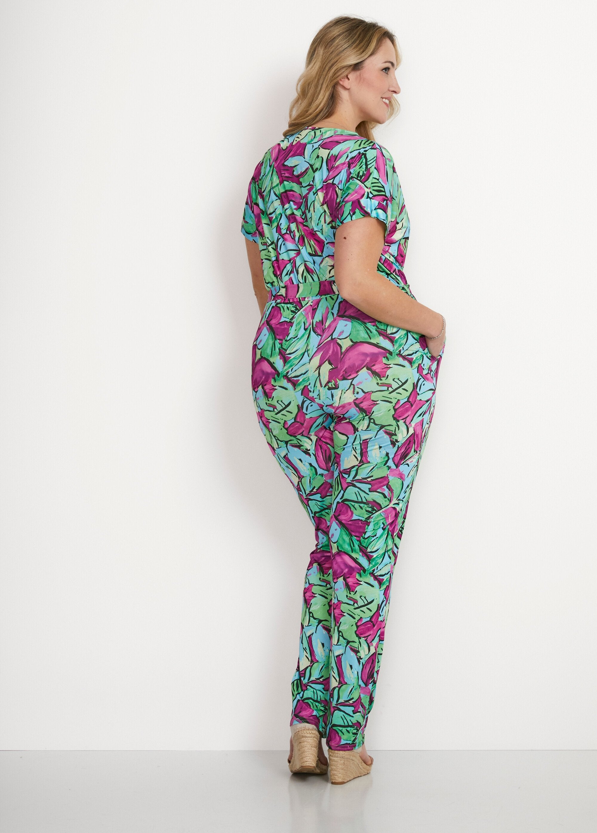 Stretch_mesh_jumpsuit_Green_and_fuchsia_DO1_curvy