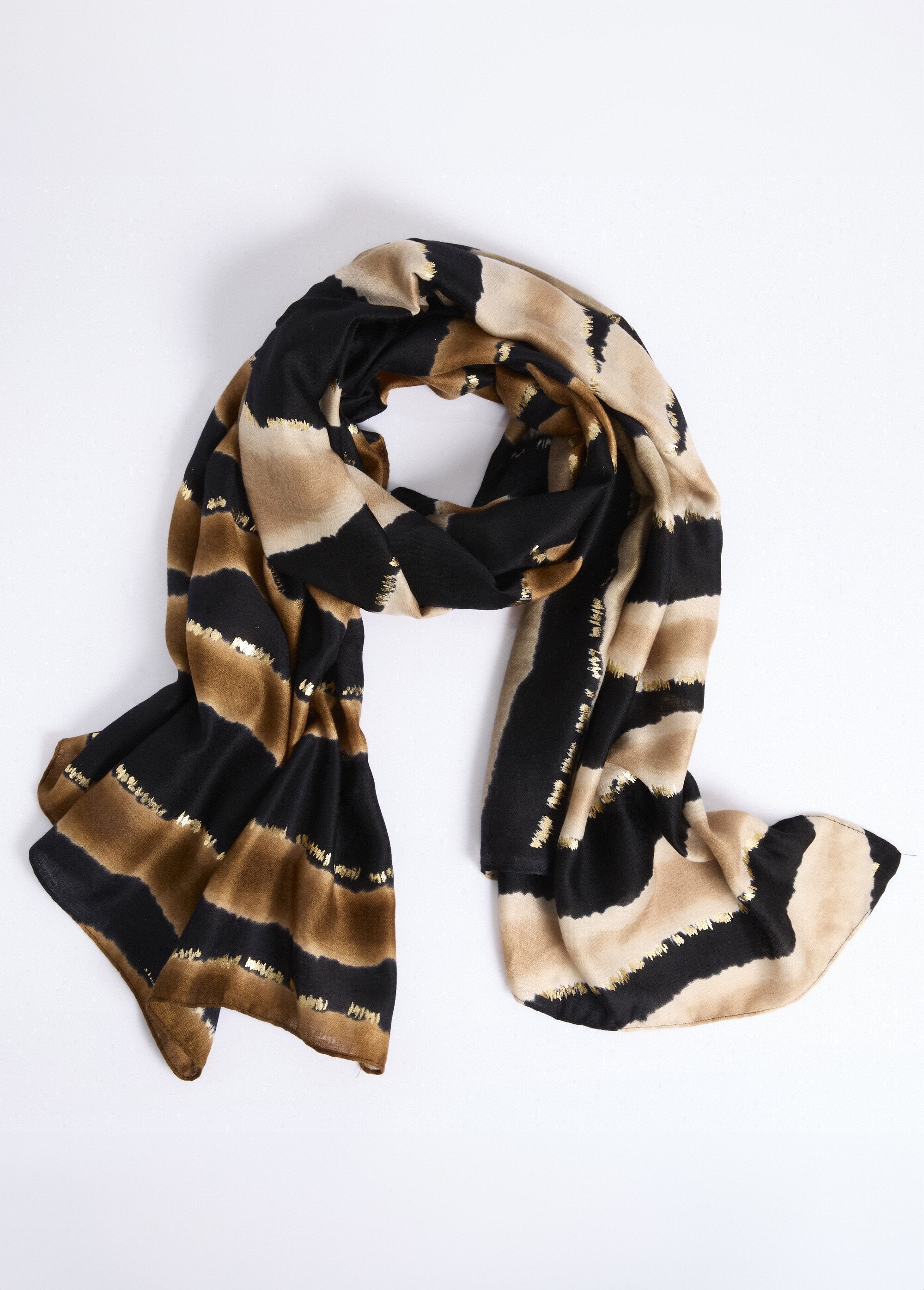 Two-tone_striped_scarf_in_monochrome_camel_FA1_slim