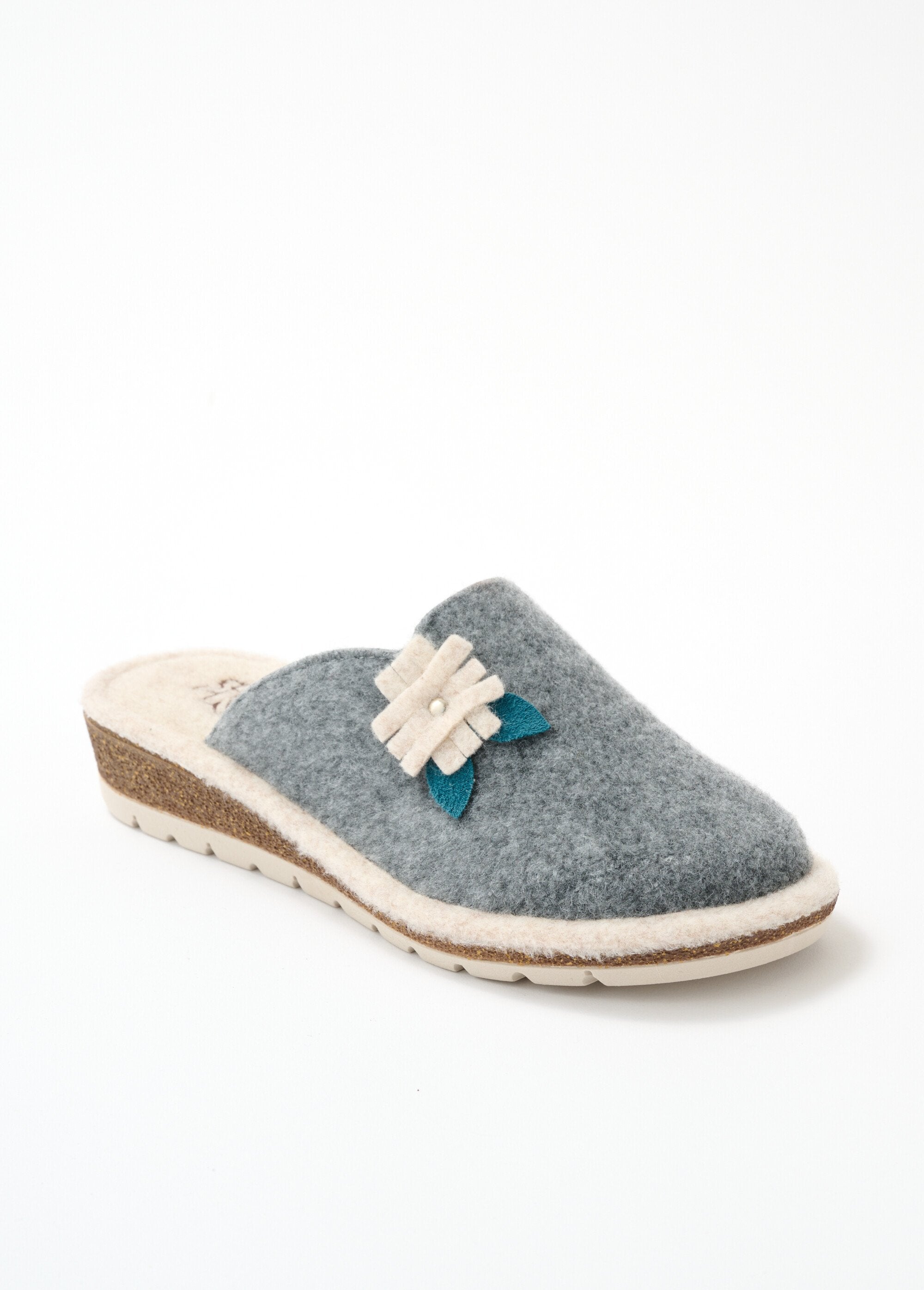 Felt_mules_comfort_width_fancy_application_Gray_FA1_slim