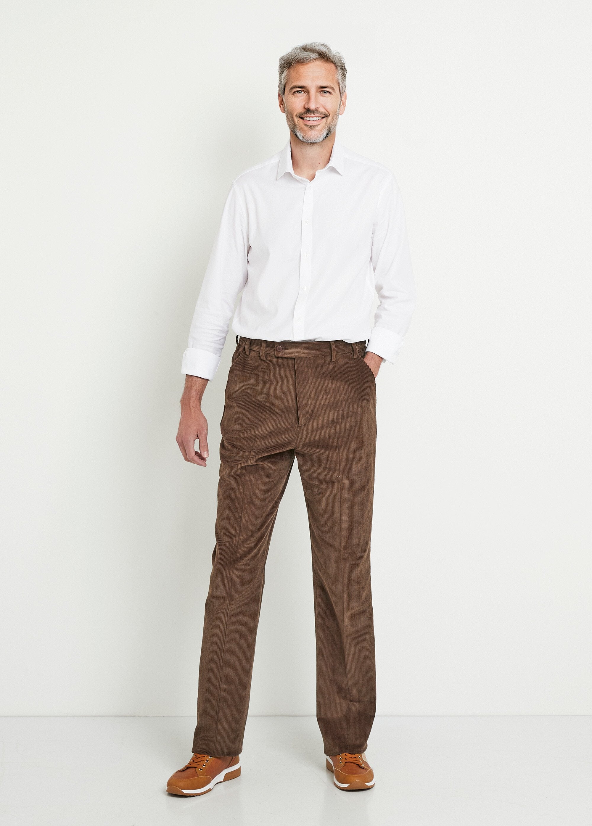 Pantalon_droit_ceinture_élastiquée_confort_Velours_marron_SF1_slim