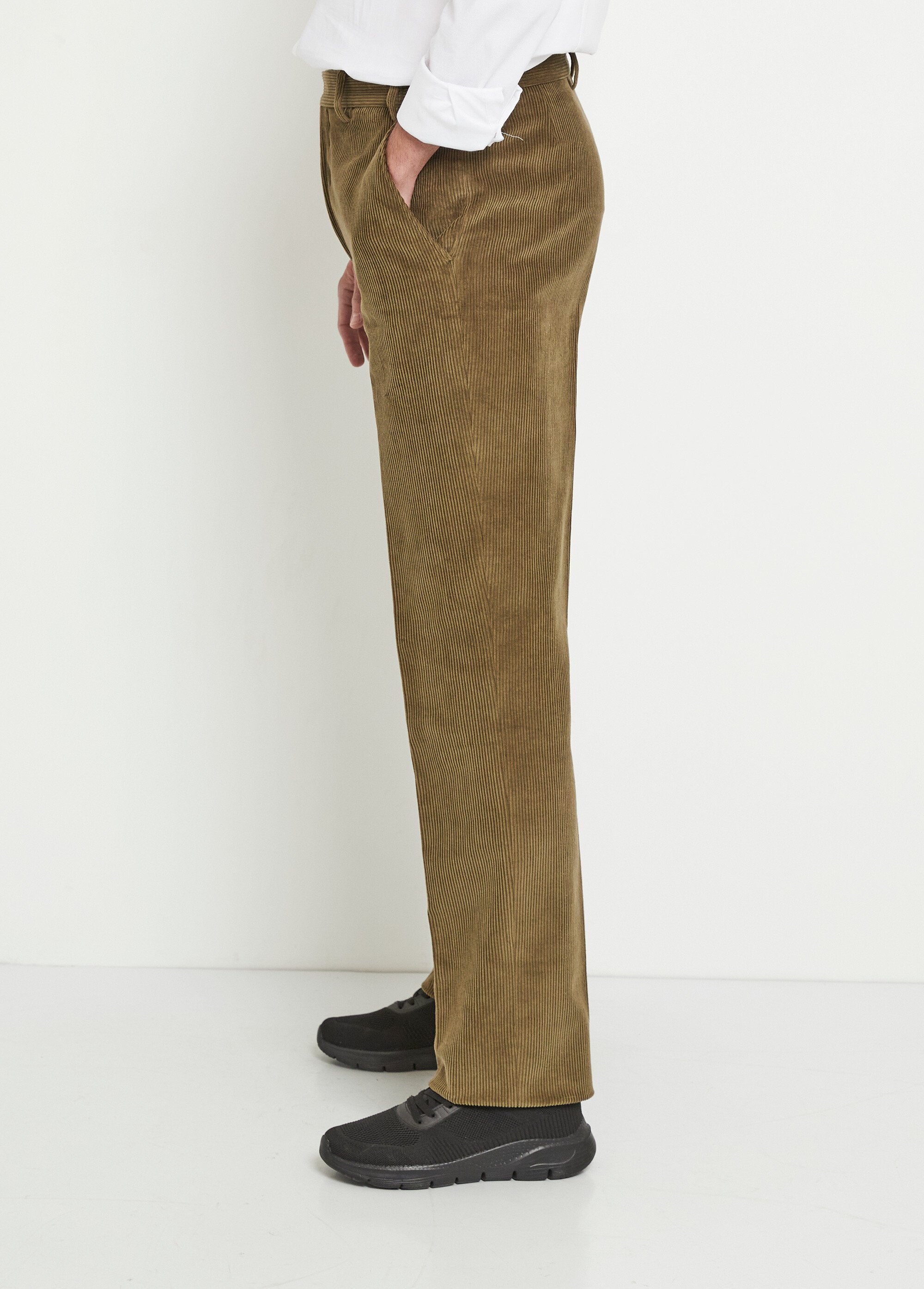 Pantalon_droit_ceinture_élastiquée_confort_Velours_bronze_GA1_slim