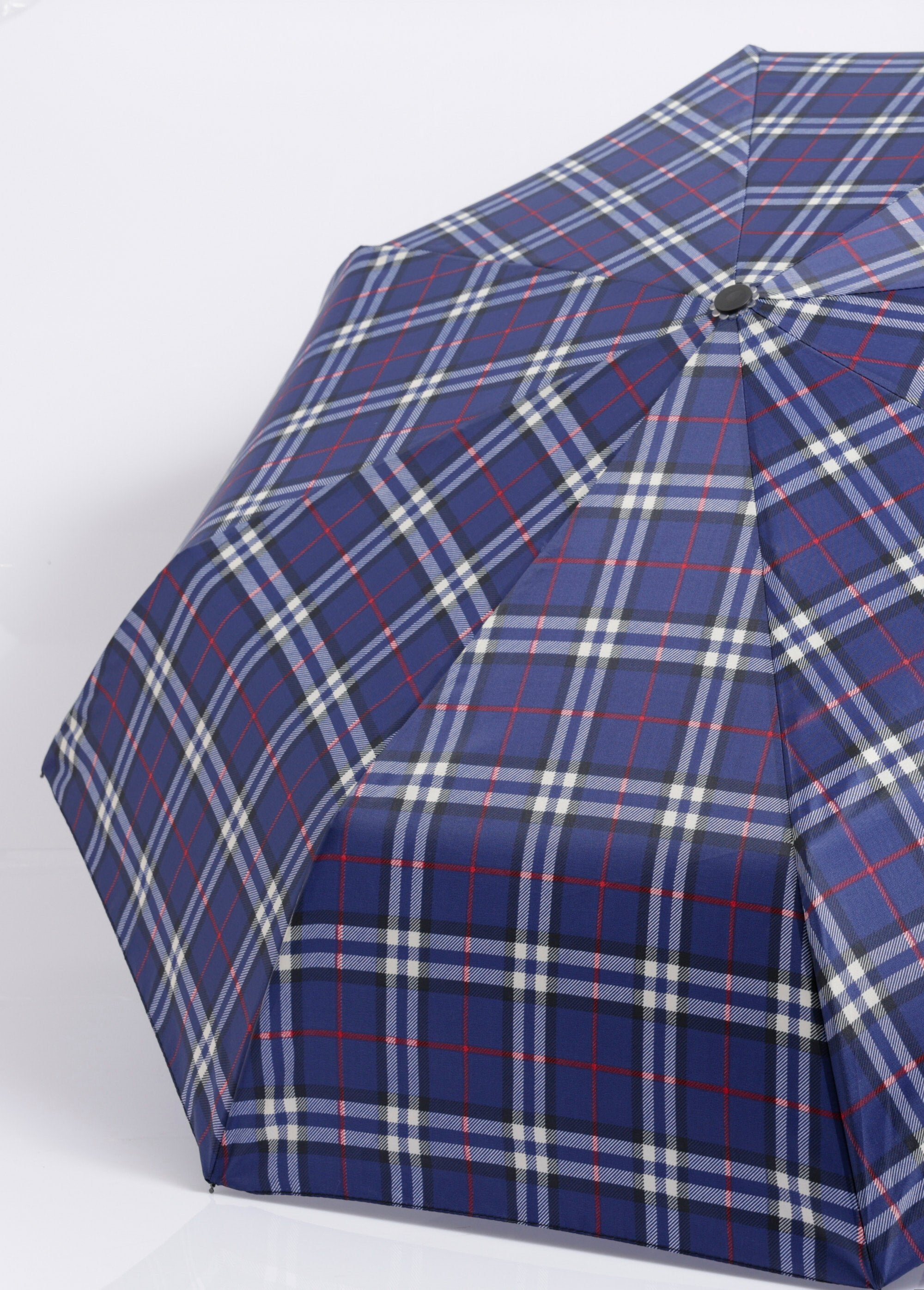 Automatic_umbrella_with_checkered_print_Marine_DE1_slim