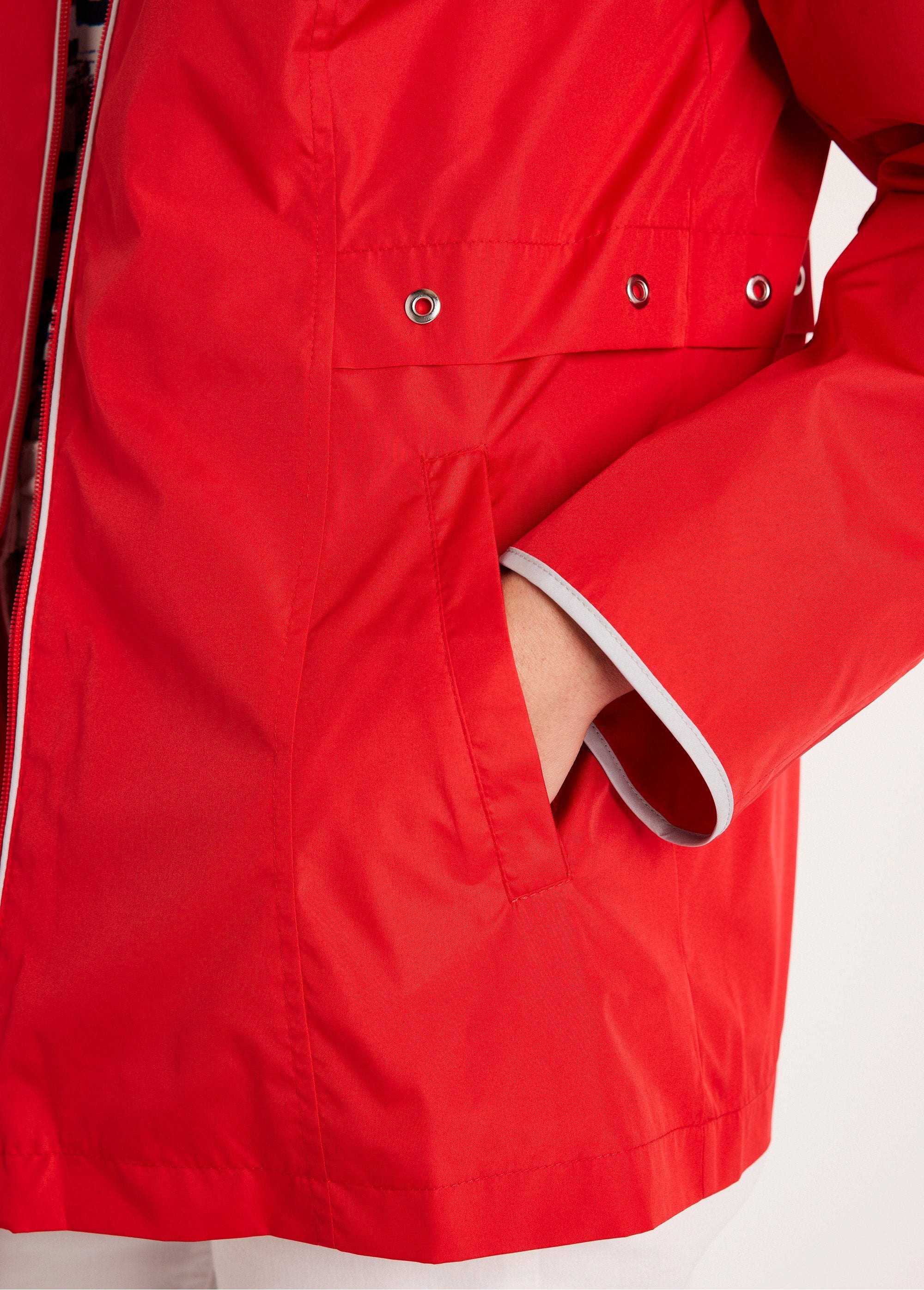 Short_zipped_parka_Red_DE2_slim