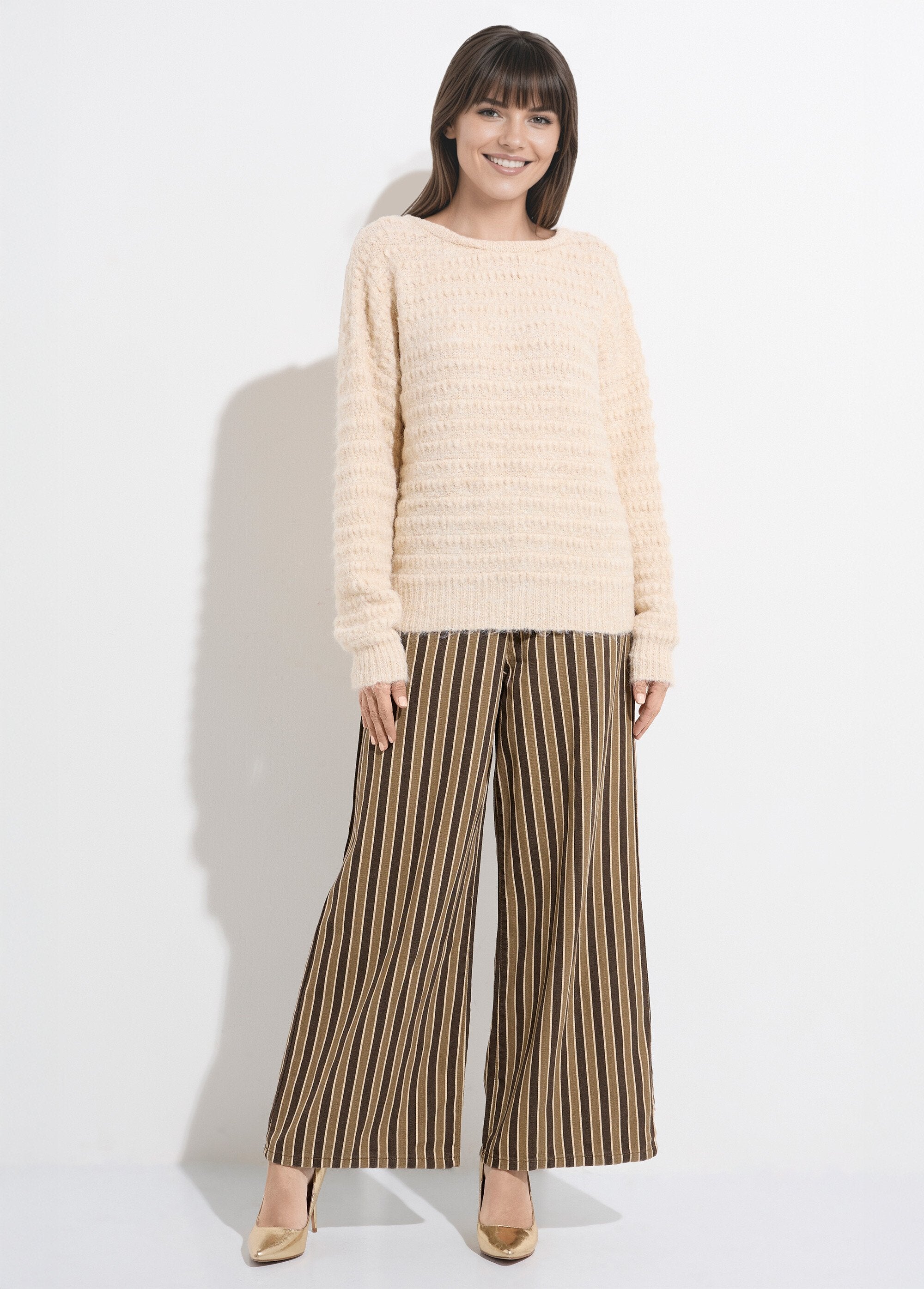 Warm,_fancy_wool_sweater_with_a_bow_Ecru_SF1_slim