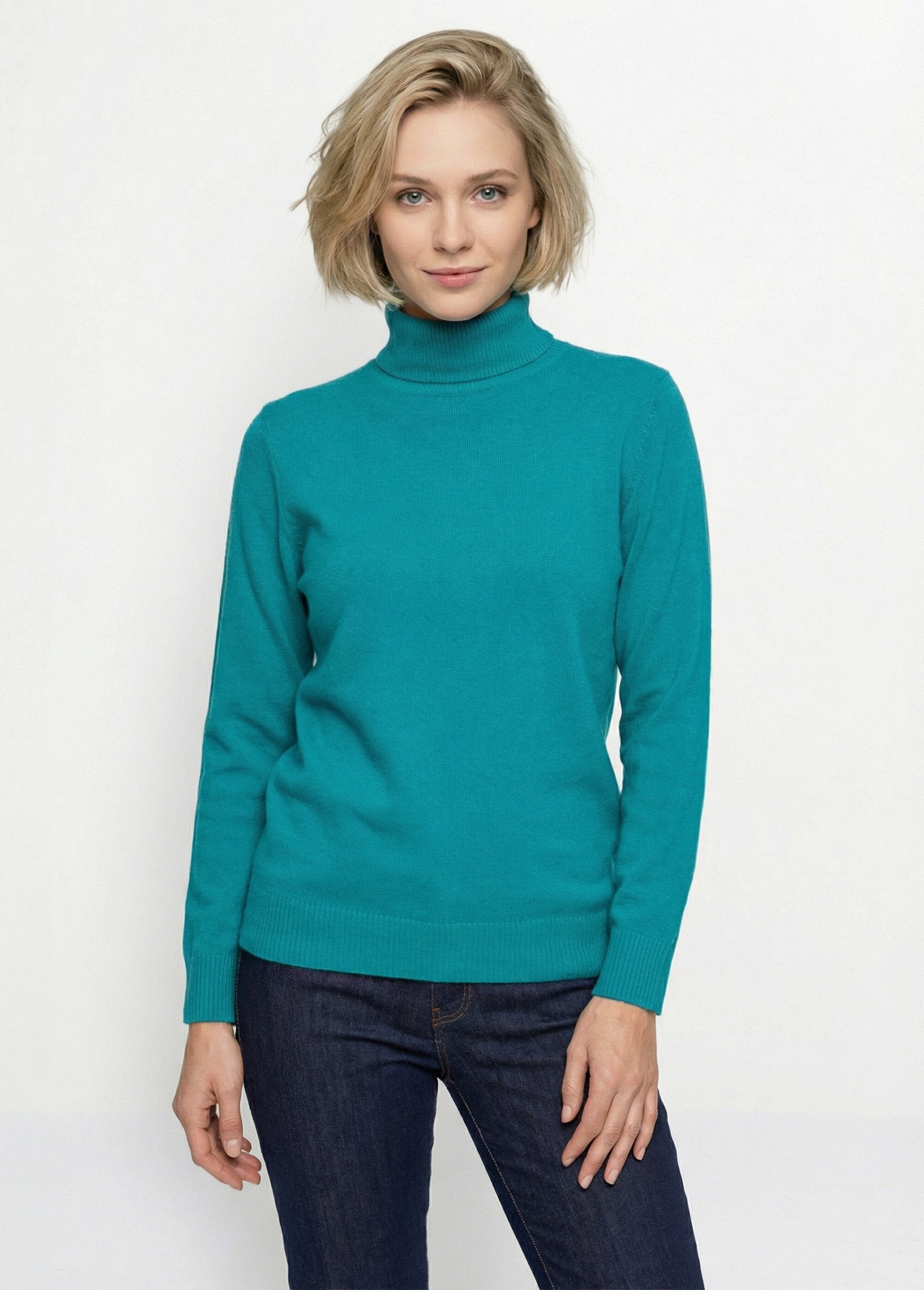 Soft_long-sleeved_turtleneck_sweater_Green_FA1_slim