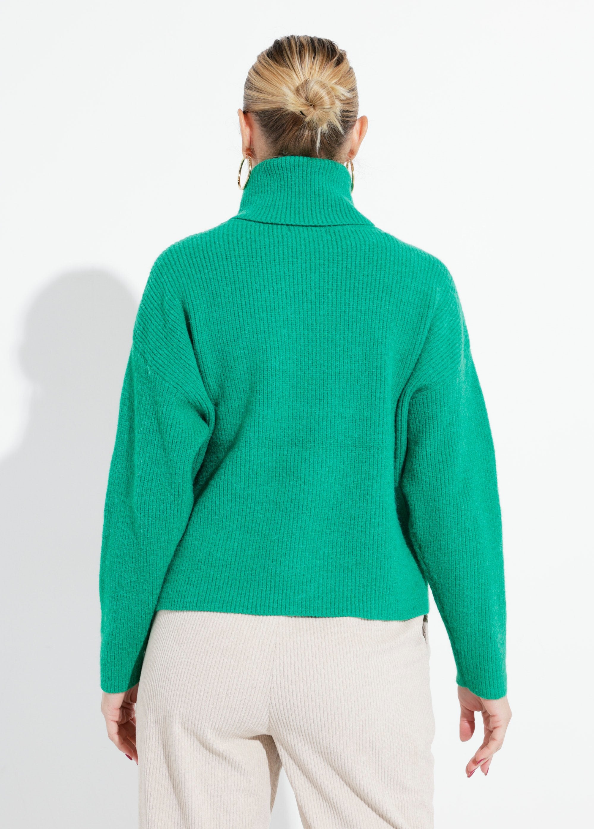 Pull_en_maille_avec_col_roulé_souple_Vert_DO1_slim
