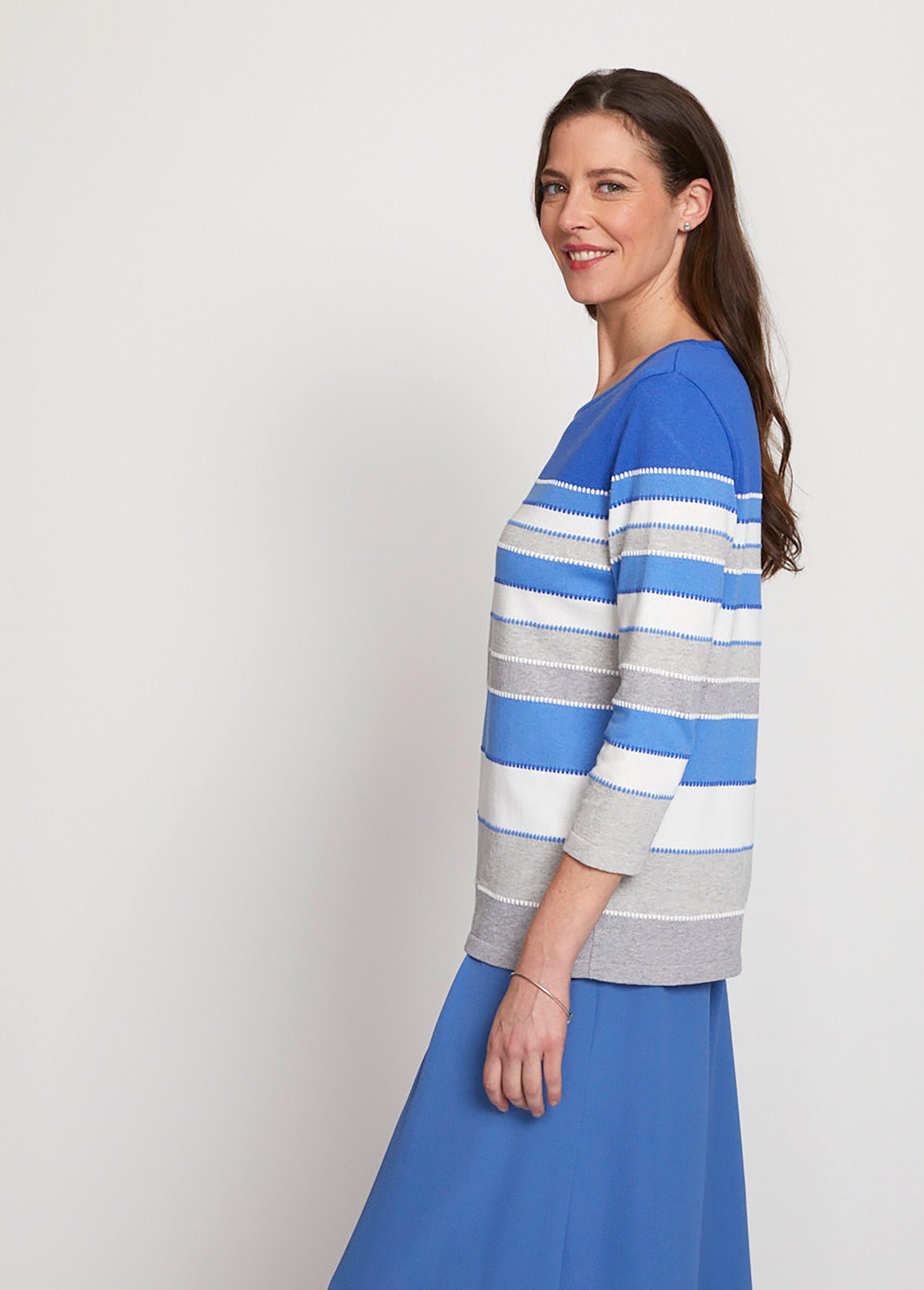 Fancy_jacquard_knit_sweater_Blue_stripe_GA1_slim