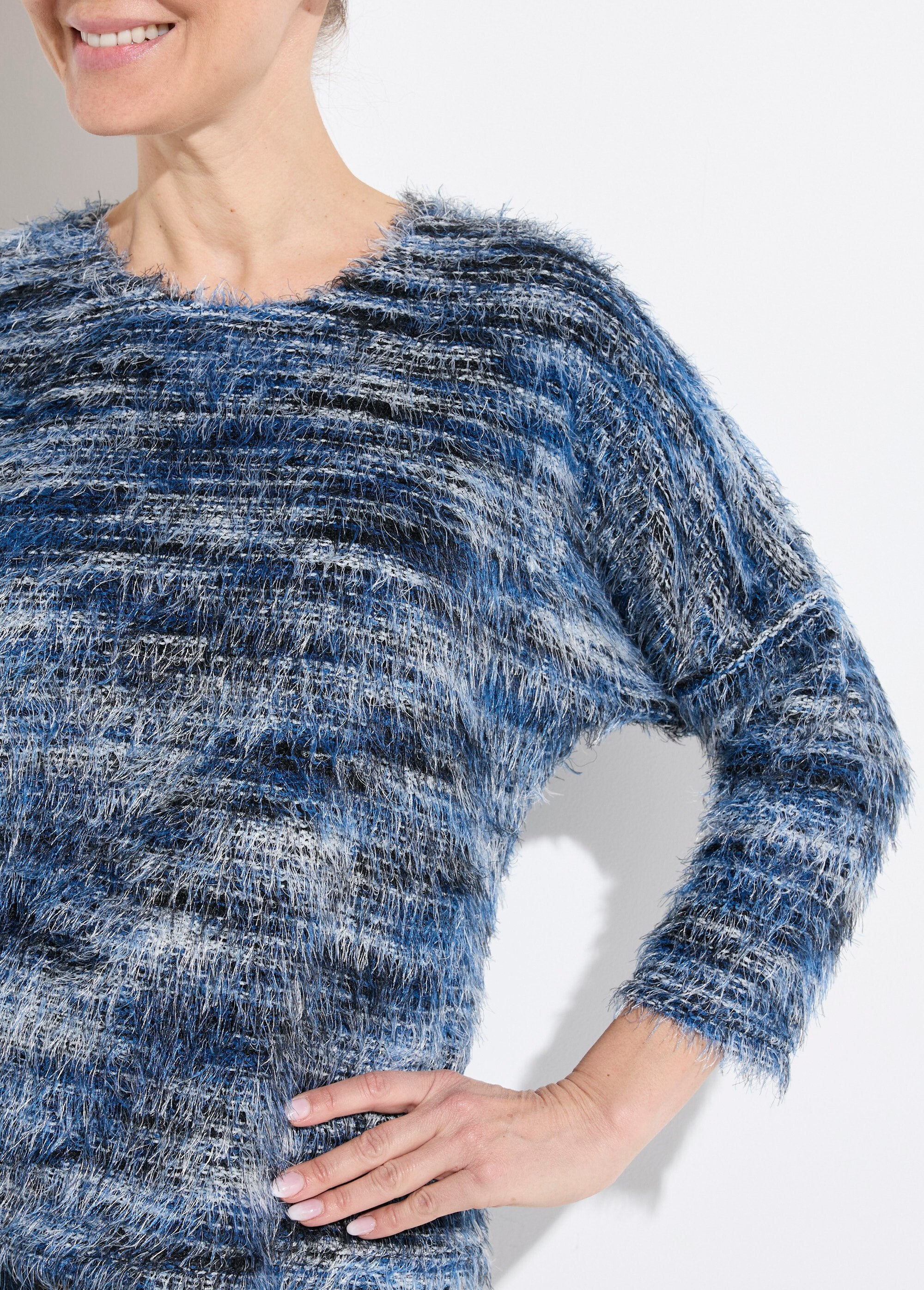 fuzzy_knit_sweater_with_batwing_sleeves_Blue_DE1_slim