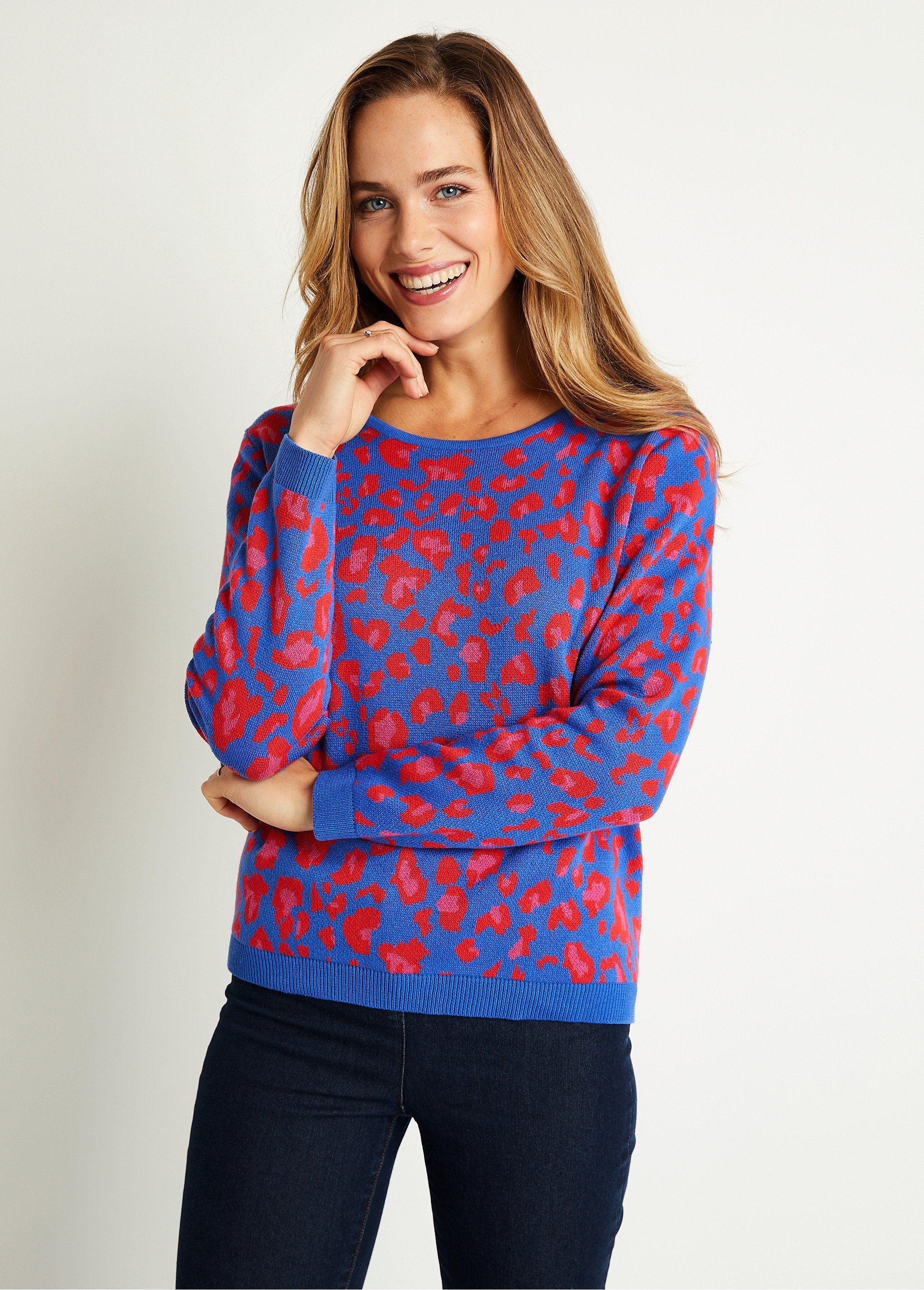 Leopard_pattern_round_neck_sweater_Blue_FA1_slim