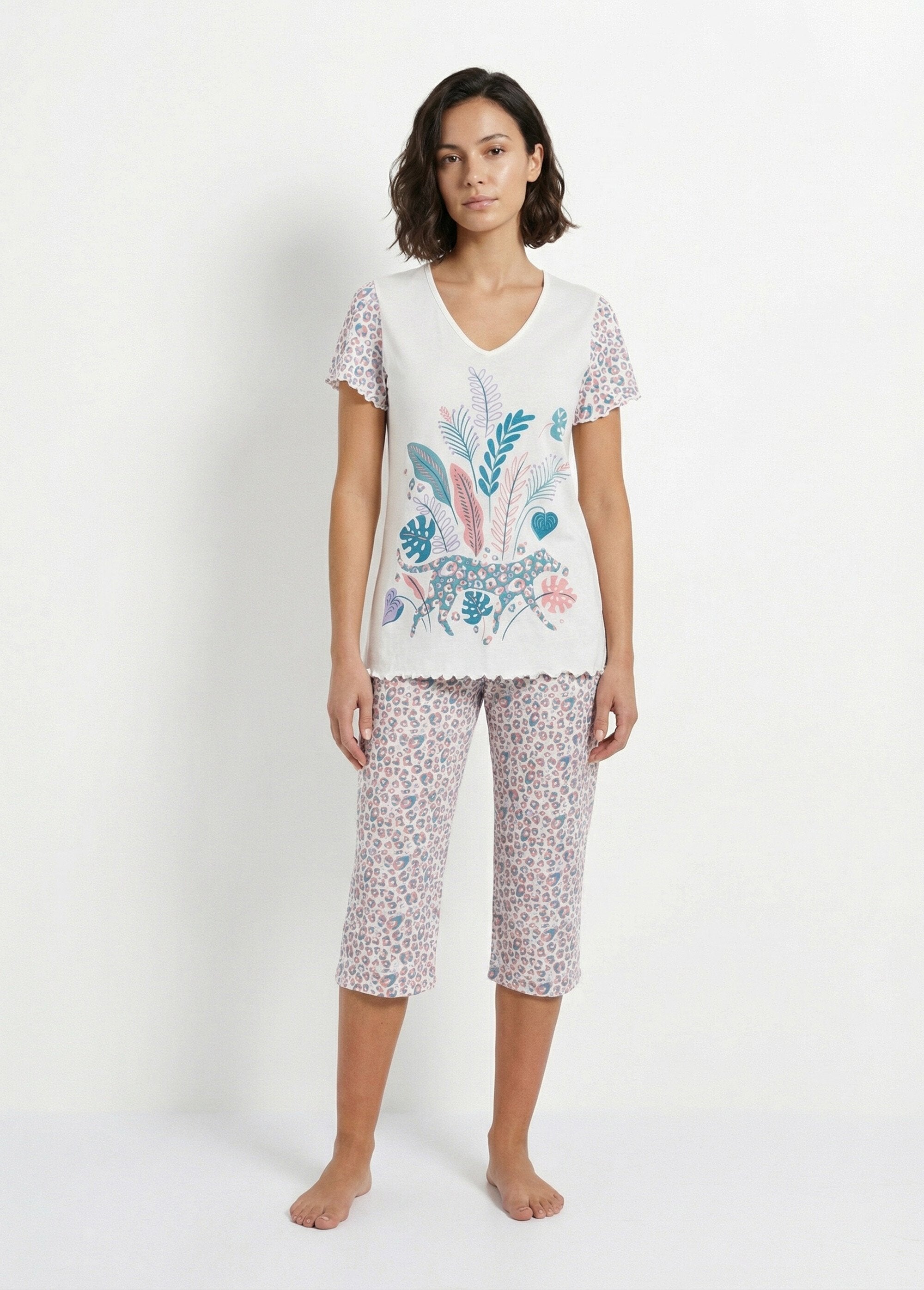 Short_cotton_pajamas_with_V-neck_and_short_sleeves_Ecru_FA1_slim