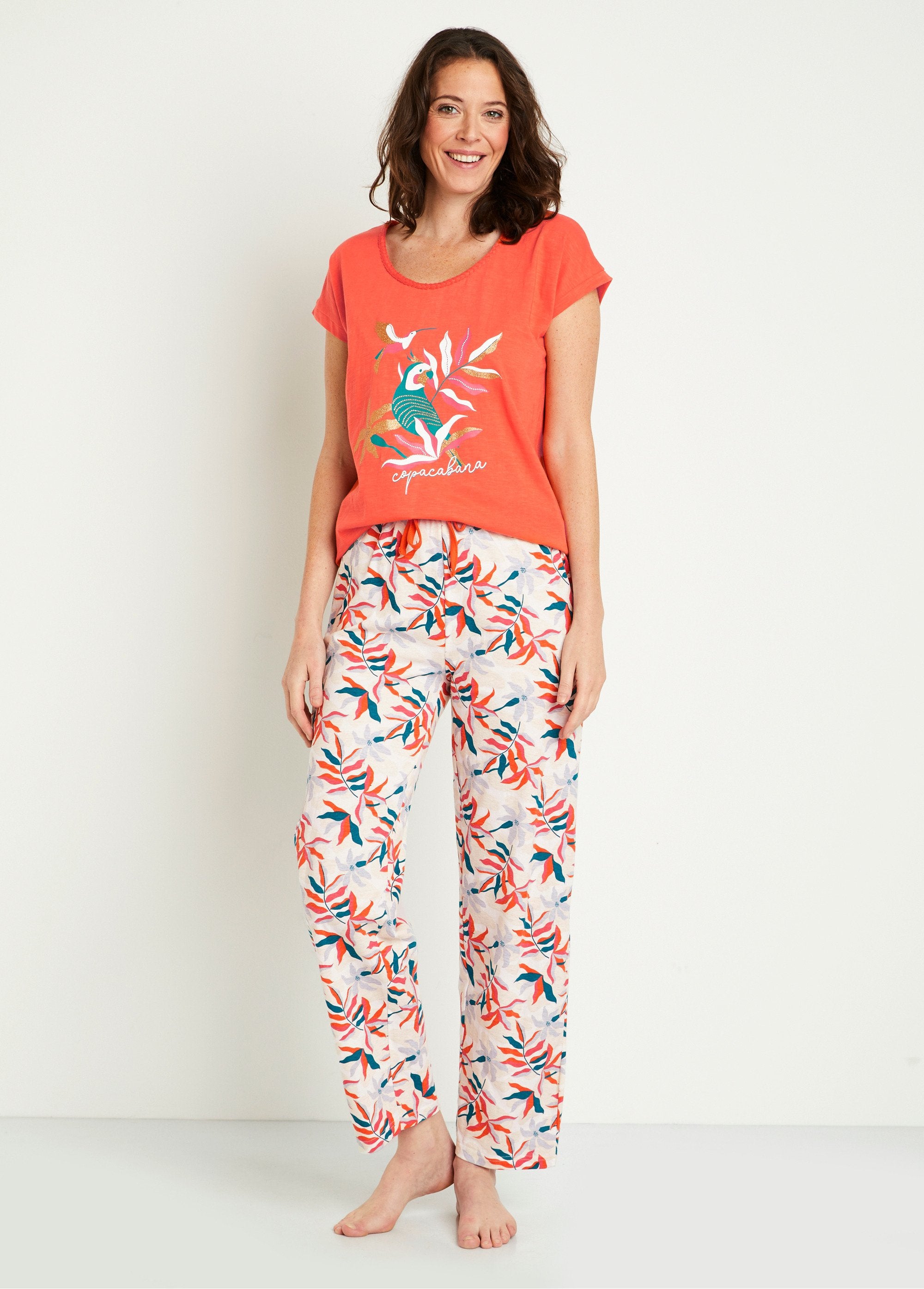 Short-sleeved_pajamas_with_plain_top_Mandarin_FA1_slim