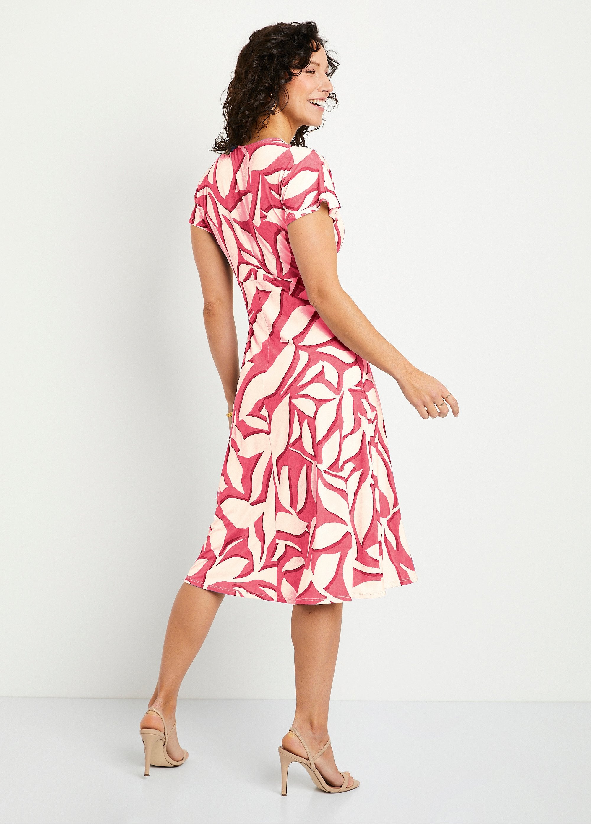 Short_flared_leaf_pattern_dress_Pink_and_ecru_DO1_slim