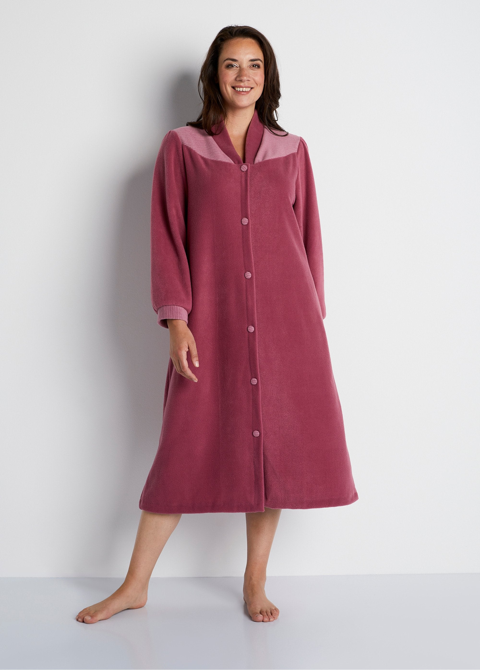 Fleece_dressing_gown_Old_pink_FA1_curvy