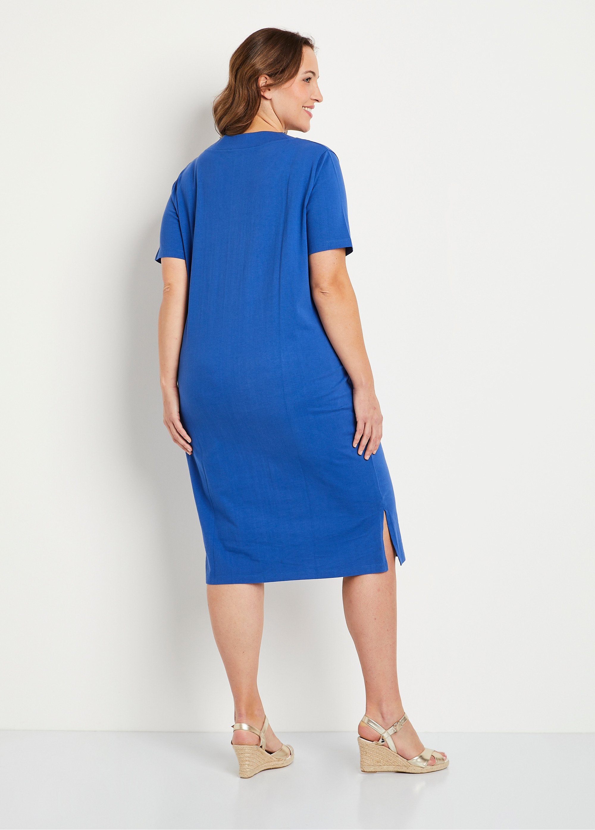 Short_cotton_beach_dress_Blue_DO1_curvy