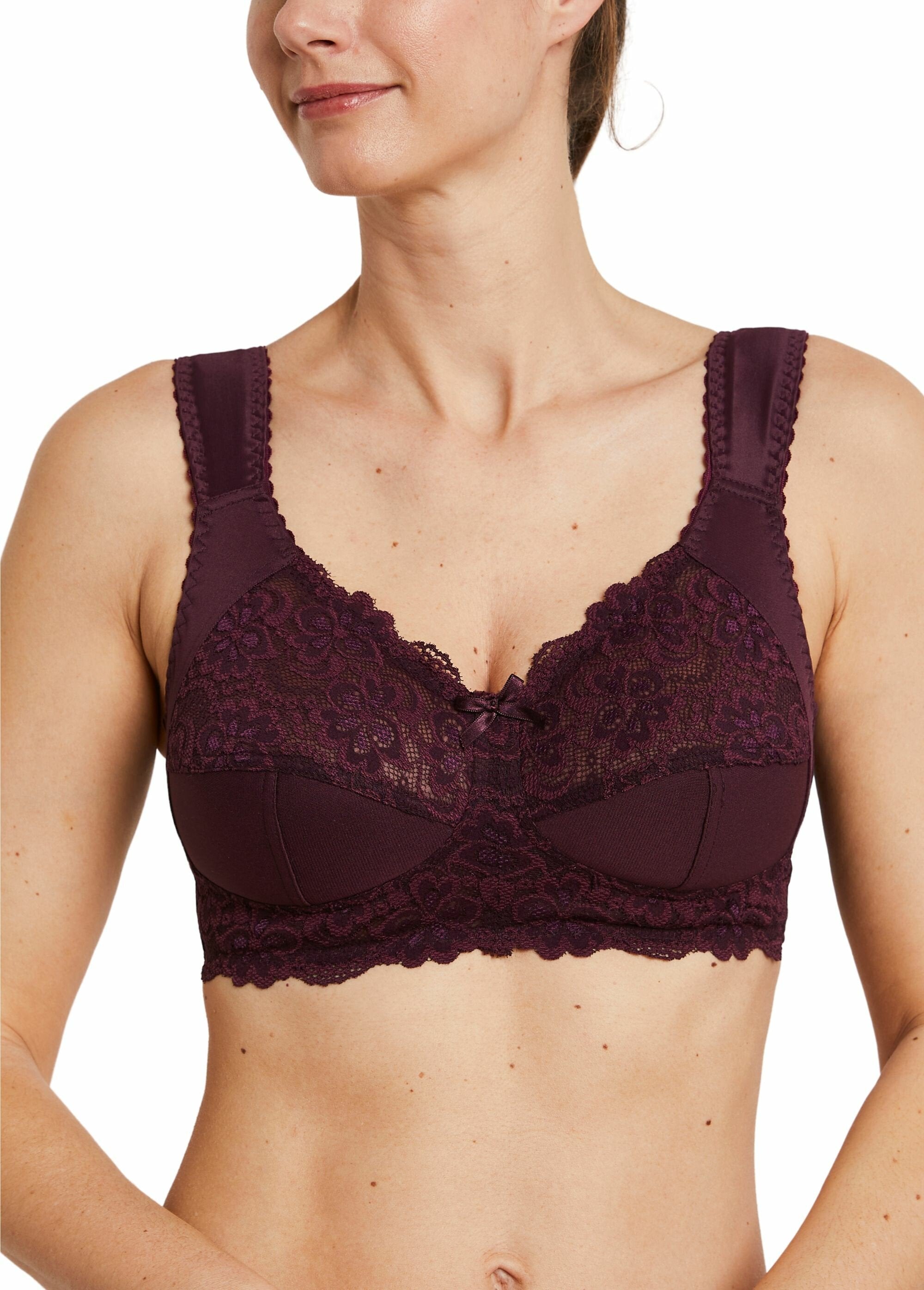 Underwired_lace_bra_Plum_FA1_slim