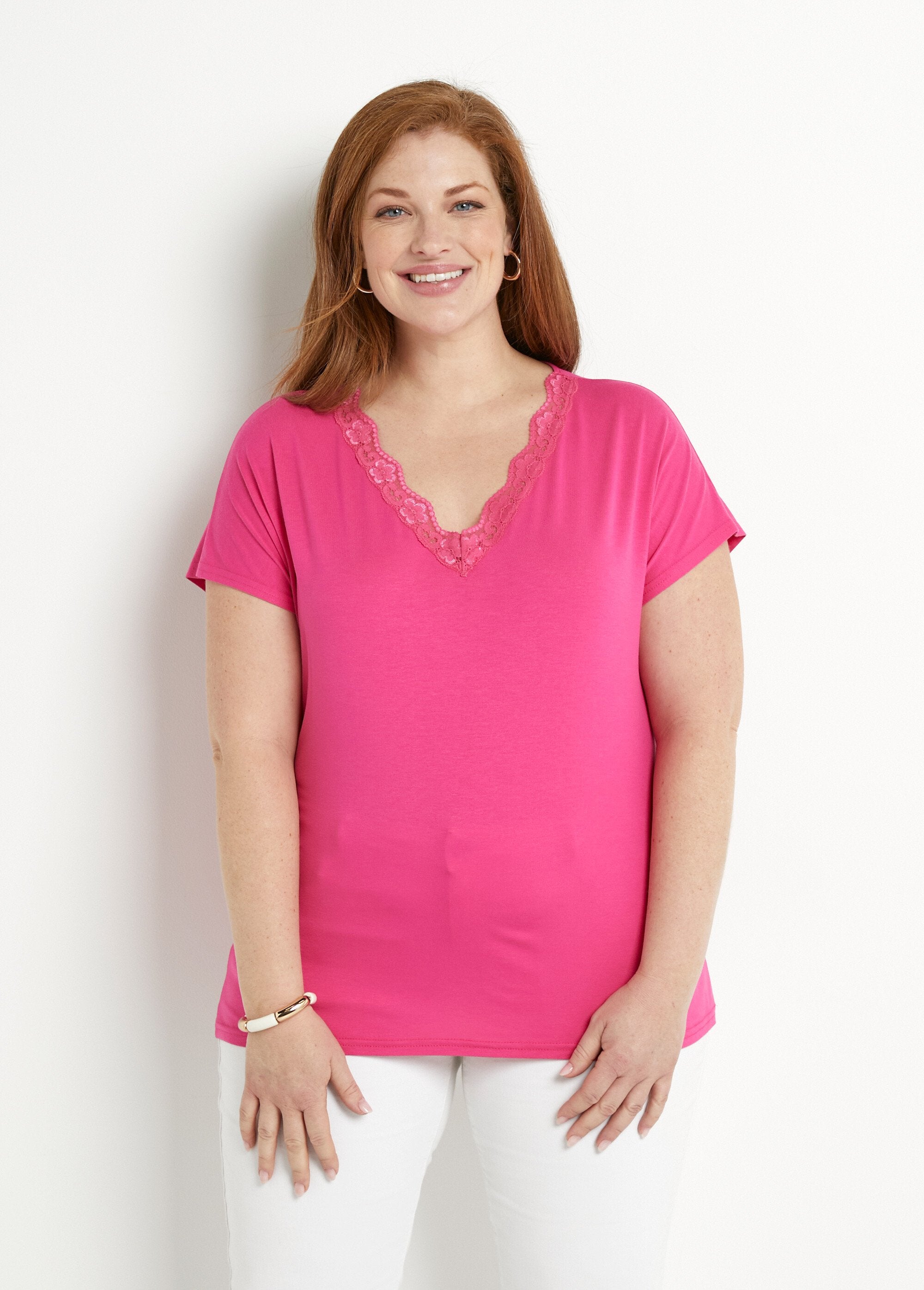 Short_stretch_lace_t-shirt_Fuchsia_FA1_curvy