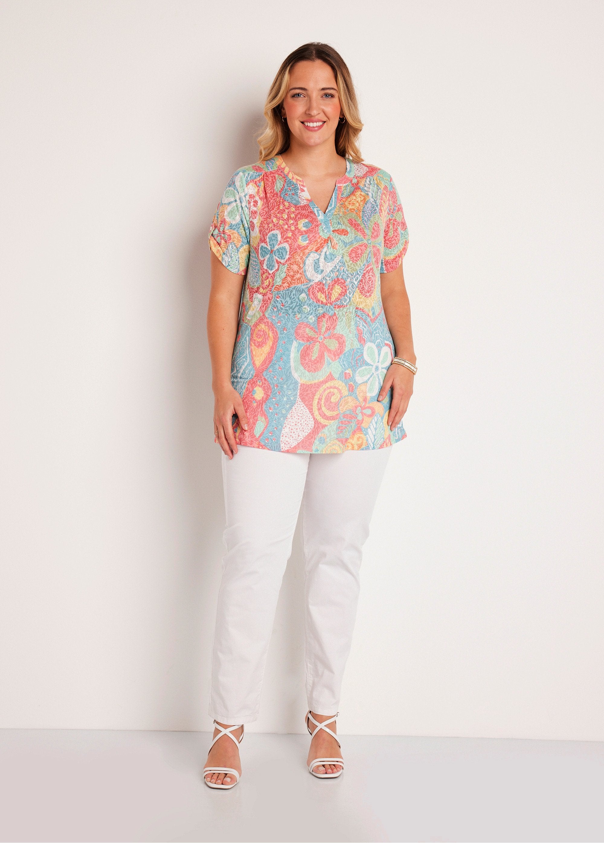 Long_loose_floral_short-sleeved_t-shirt_Multicolor_SF1_curvy