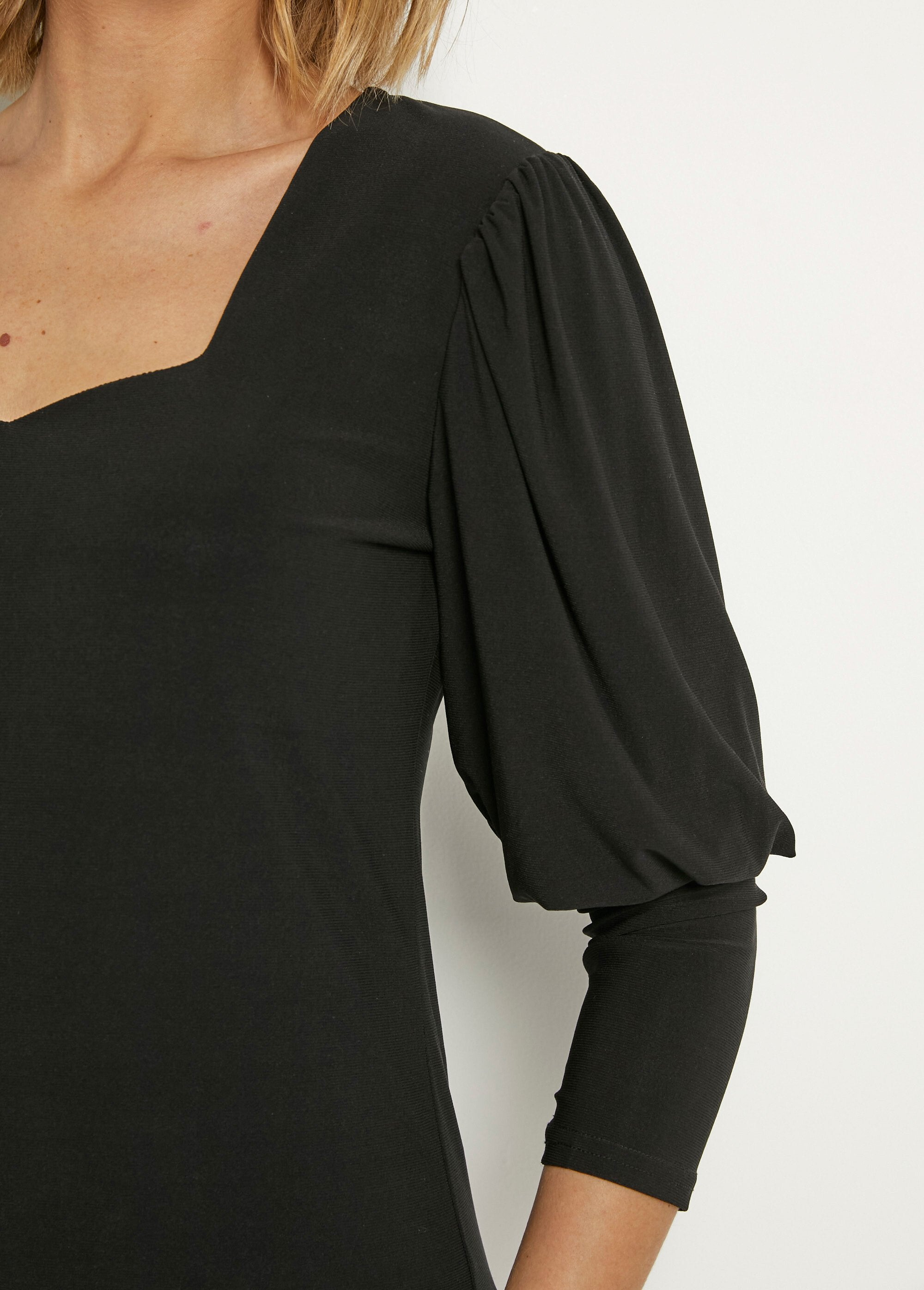 Stretch_tunic_with_square_neckline_and_3/4_sleeves_Black_DE1_slim