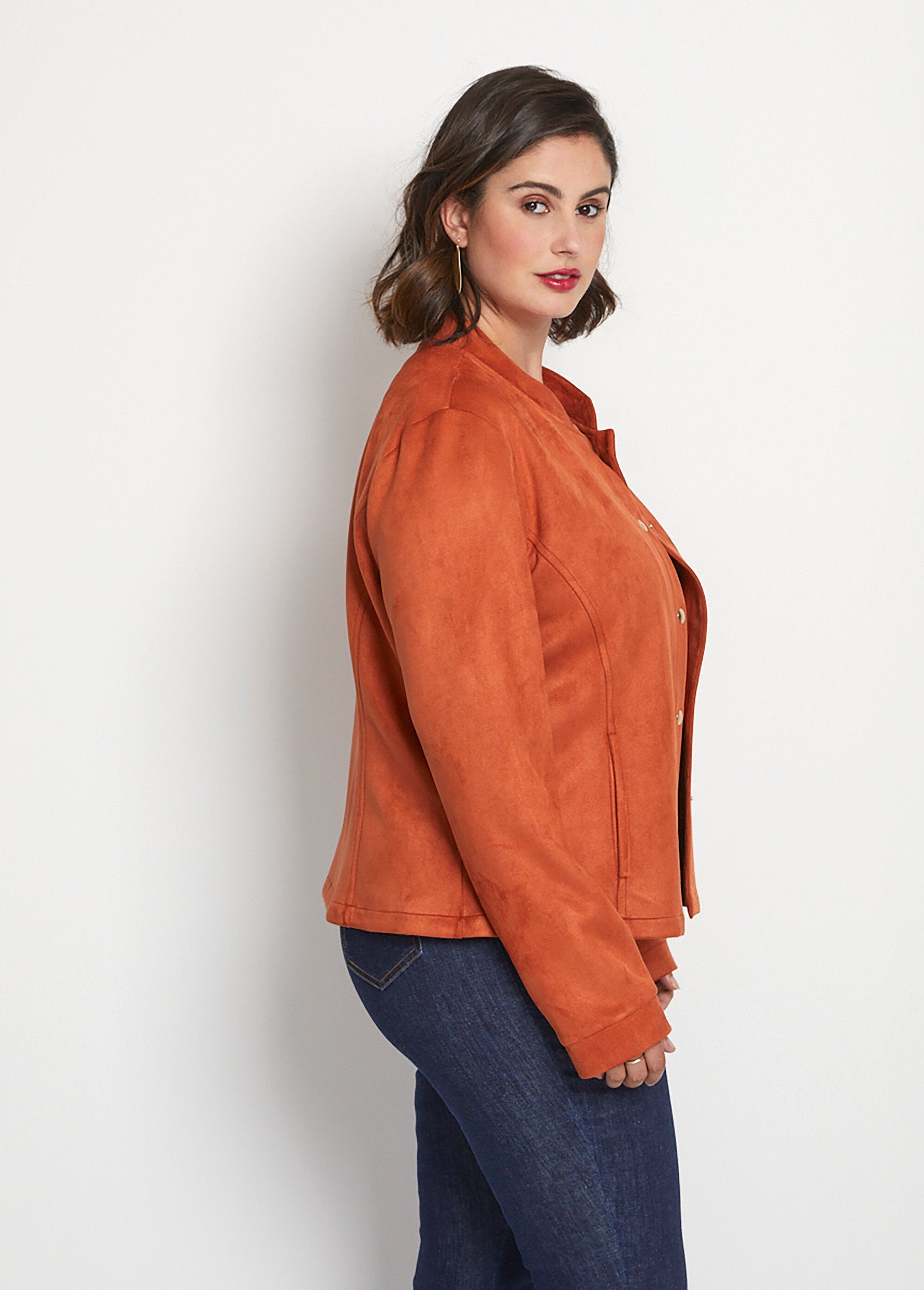 Short_snap_jacket_in_suede_knit_Paprika_DR1_curvy